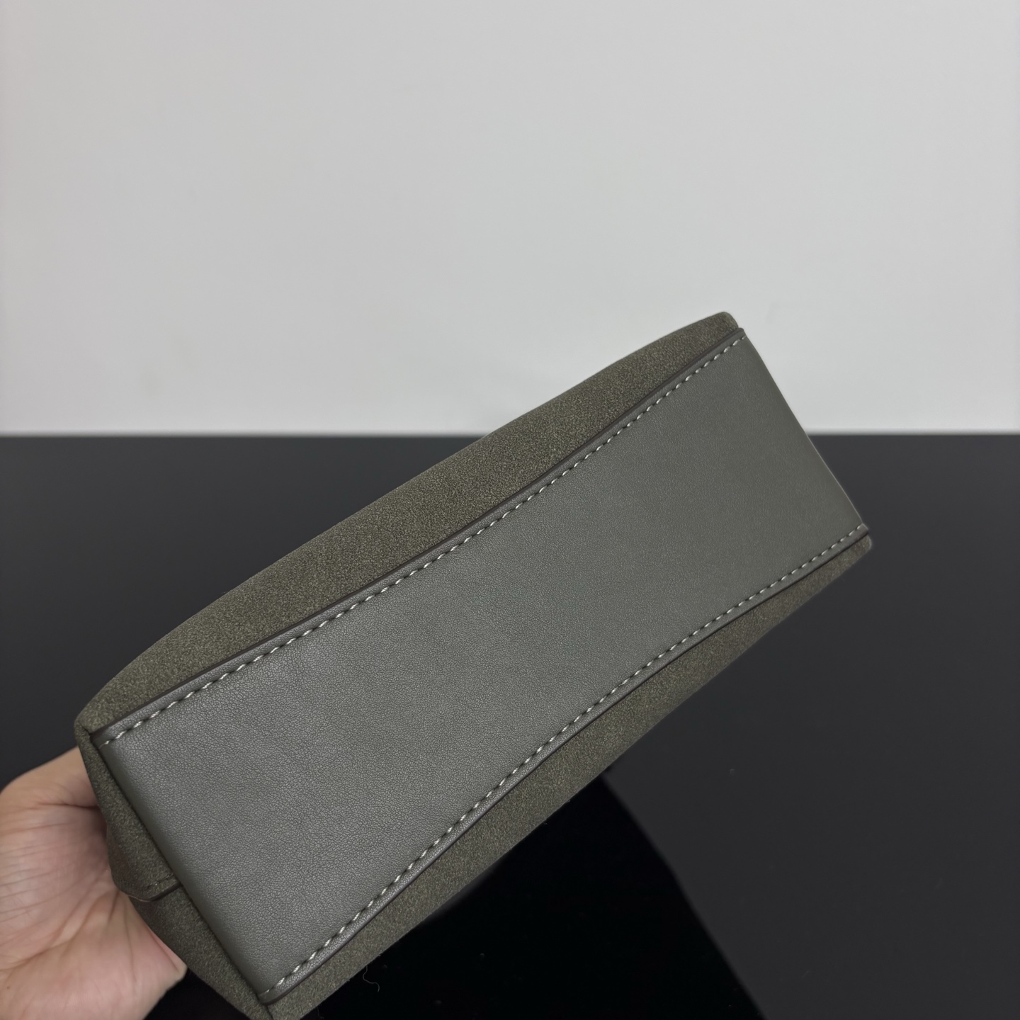 C design women handbag