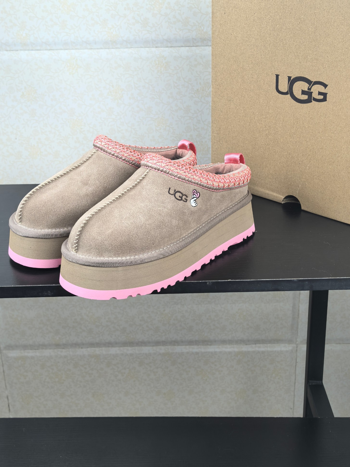 U Design Autumn/Winter New Product Thick Bottom Wool Slippers, One Step Snow Boots