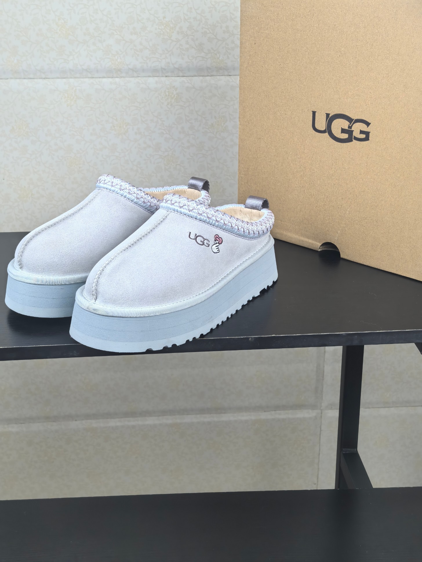 U Design Autumn/Winter New Product Thick Bottom Wool Slippers, One Step Snow Boots