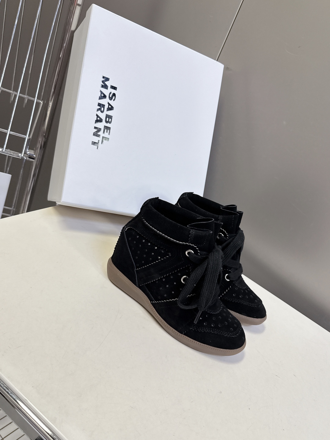 IM Design ISABEL MARANT High-top Boots with Hidden heel (lace-up)