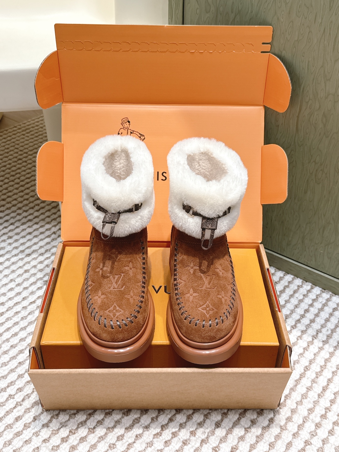 L design 2025 new winter skiing series Monogram snow boots