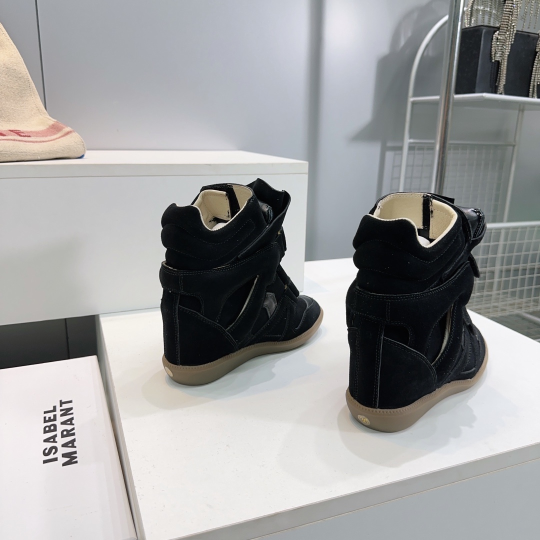 IM Design Isabel Marant 2025ss Classic High-top Ankle boots with hidden heel strap and velcro