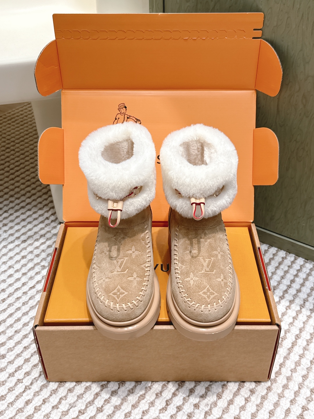 L design 2025 new winter skiing series Monogram snow boots