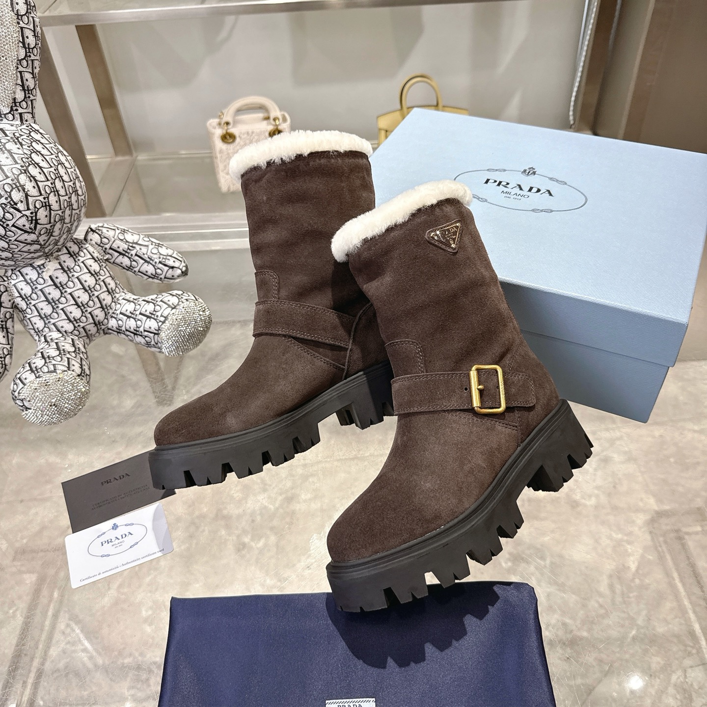 P design autumn and winter counter new thick soled anti slip snow boots