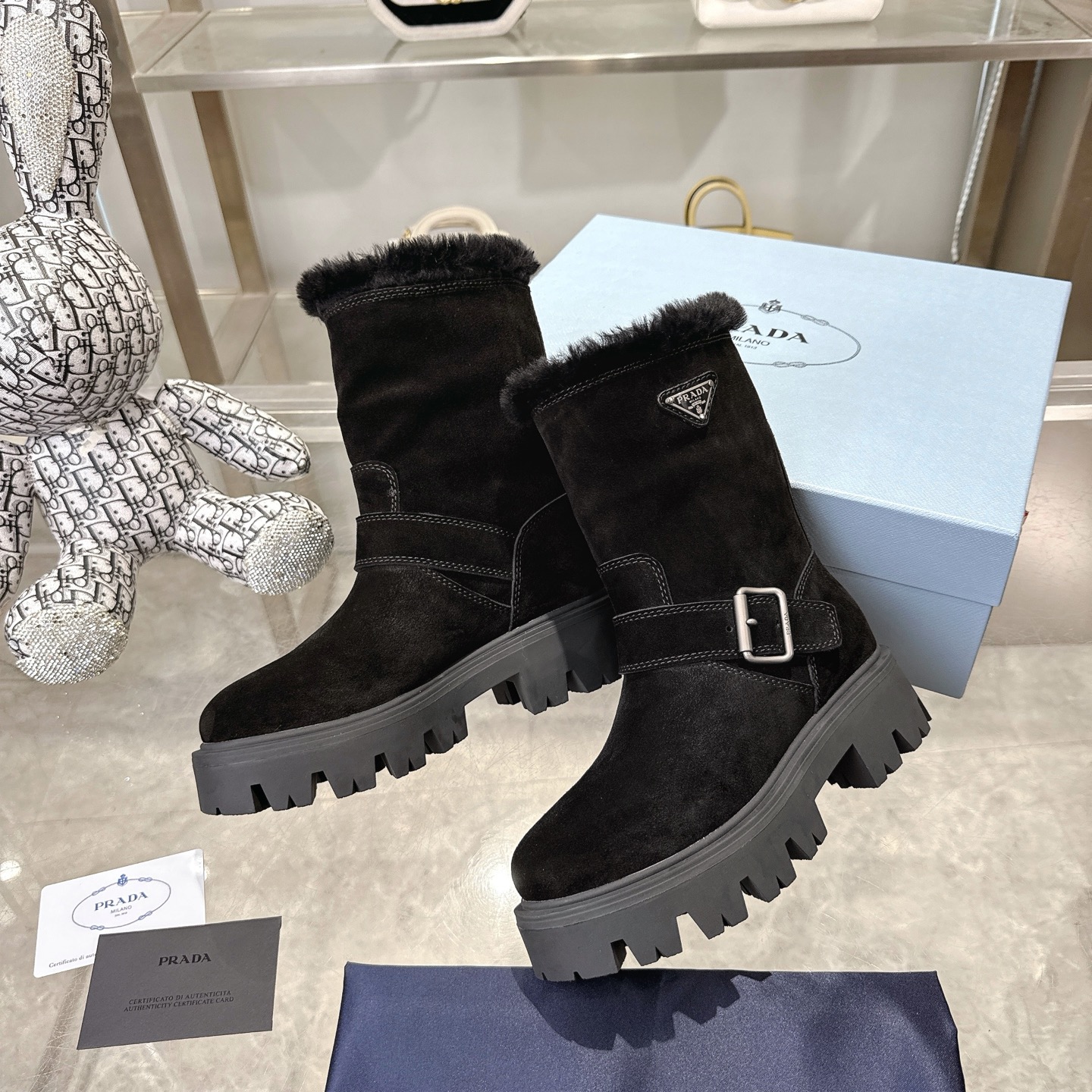 P design autumn and winter counter new thick soled anti slip snow boots