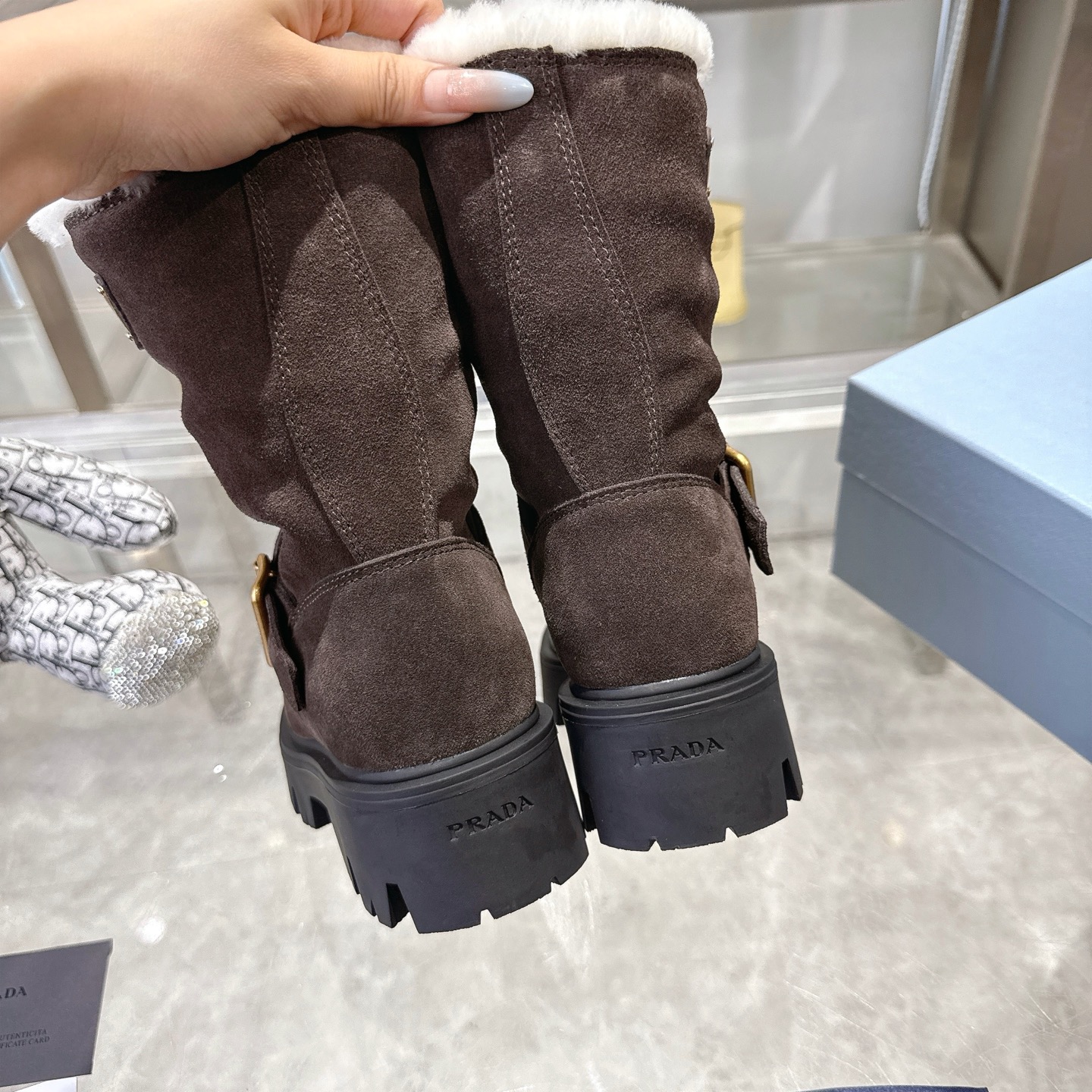 P design autumn and winter counter new thick soled anti slip snow boots