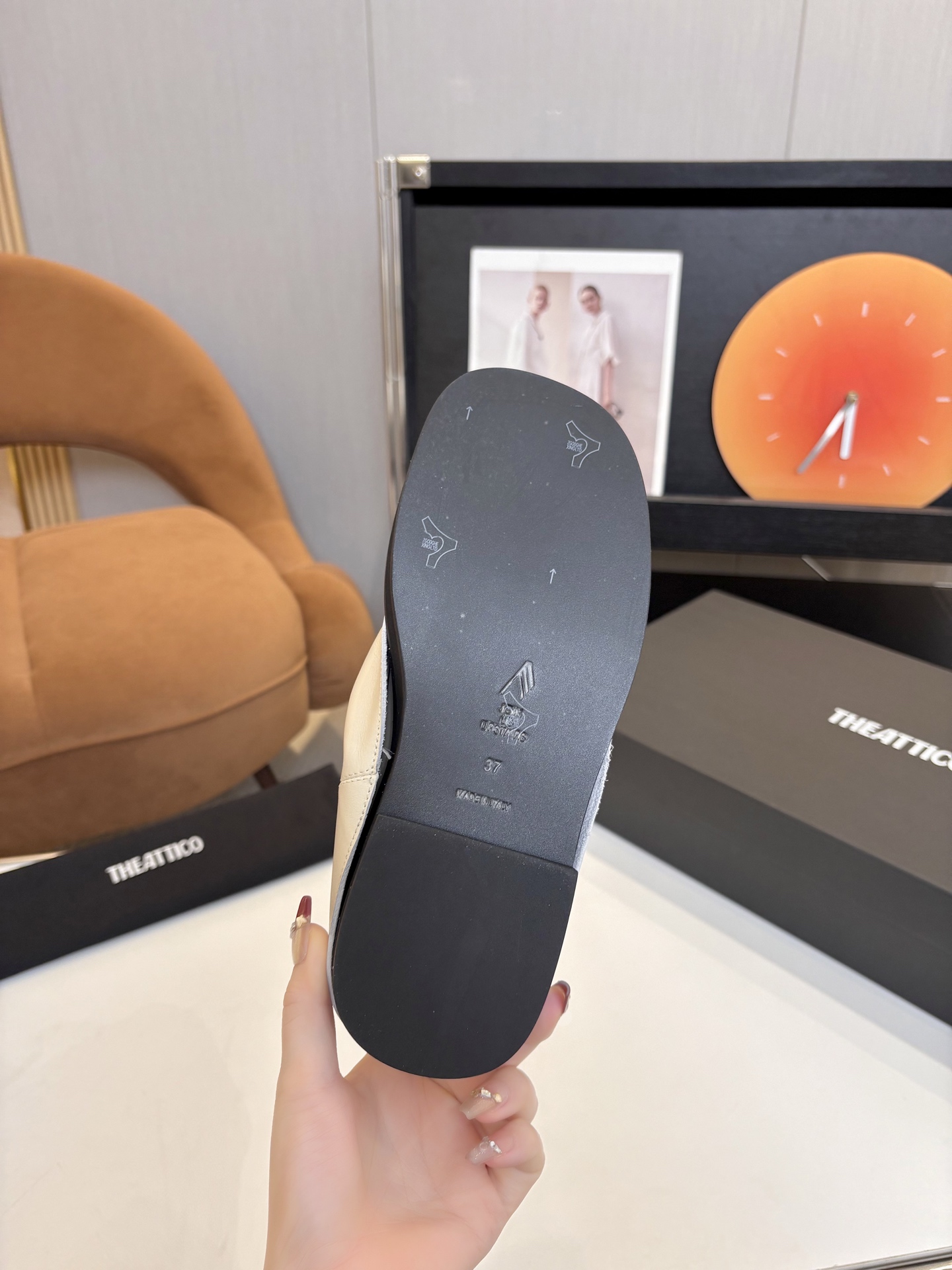 T Design 2025 Autumn/Winter Series Thick Bottom Pants and Boots