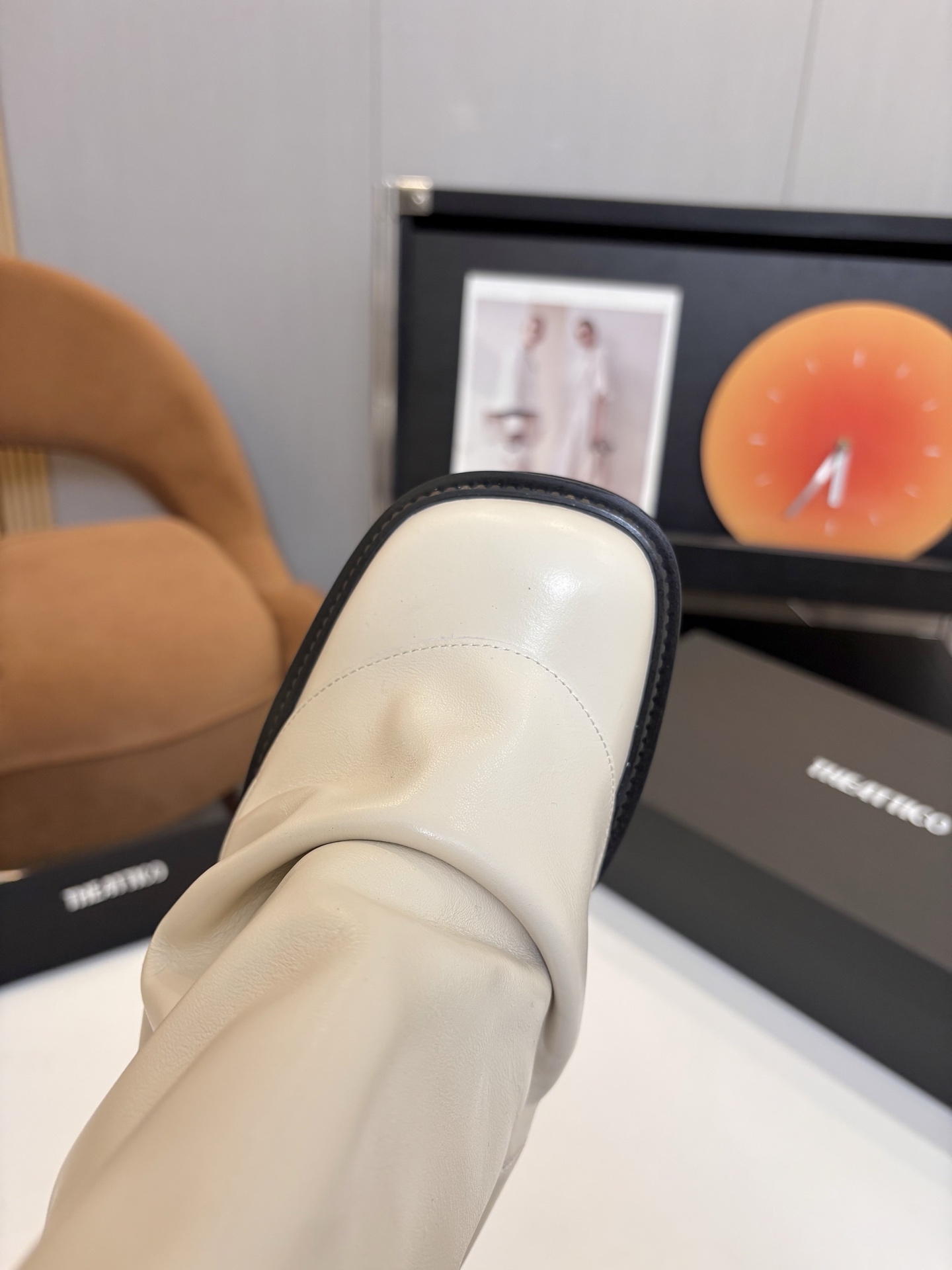 T Design 2025 Autumn/Winter Series Thick Bottom Pants and Boots