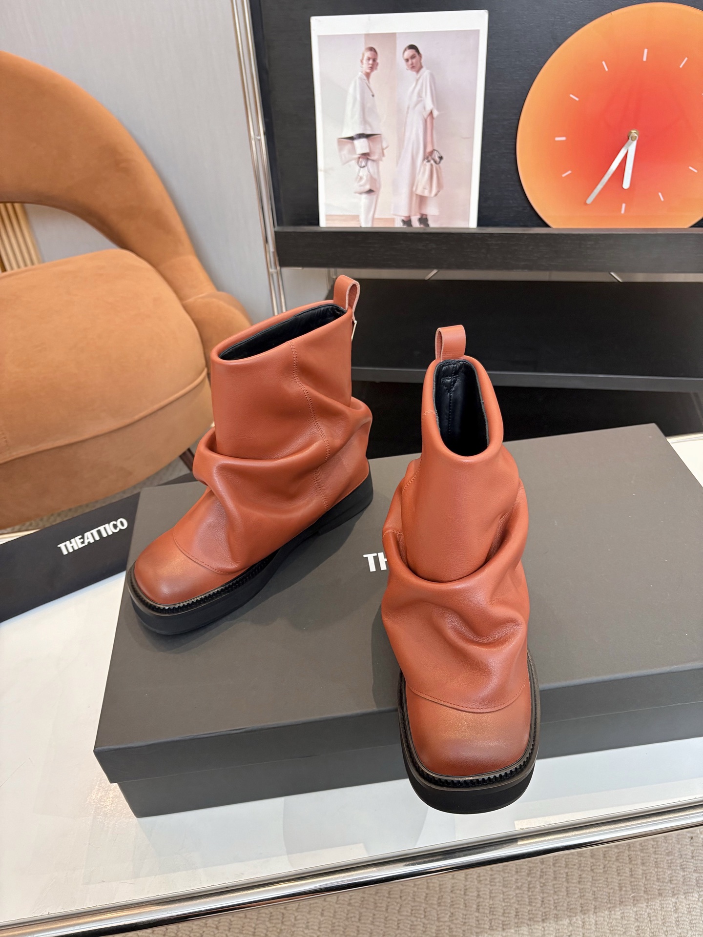 T Design 2025 Autumn/Winter Series Thick Bottom Pants and Boots