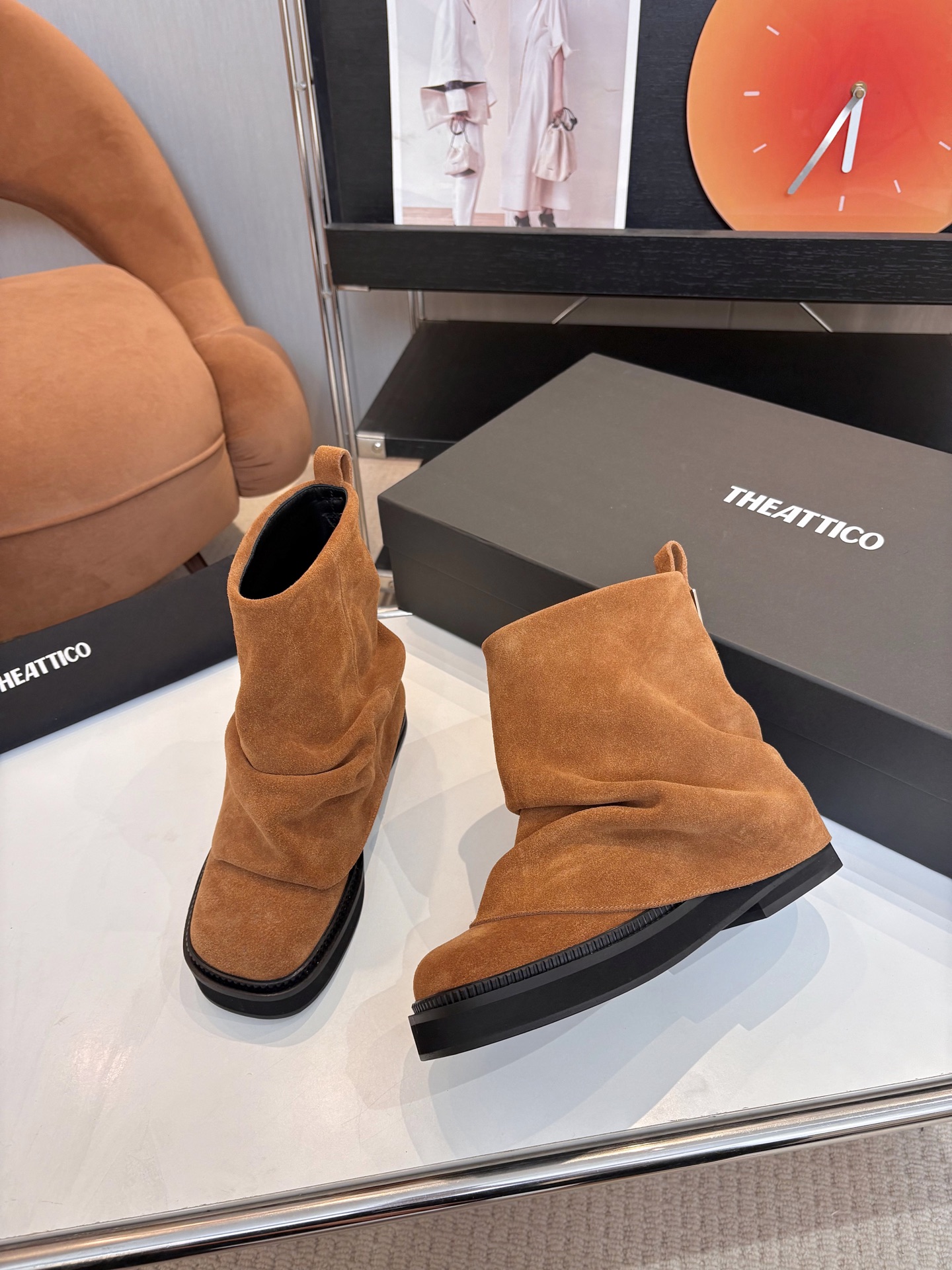 T Design 2025 Autumn/Winter Series Thick Bottom Pants and Boots