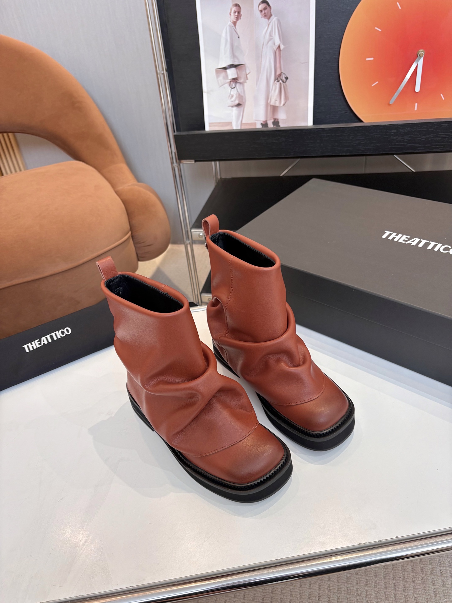 T Design 2025 Autumn/Winter Series Thick Bottom Pants and Boots