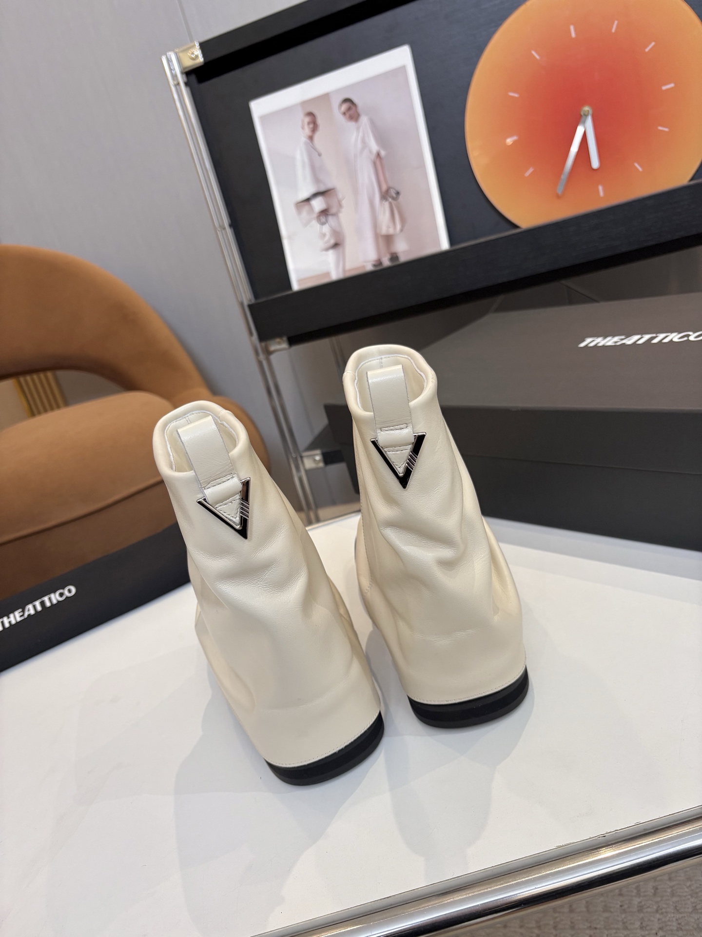 T Design 2025 Autumn/Winter Series Thick Bottom Pants and Boots