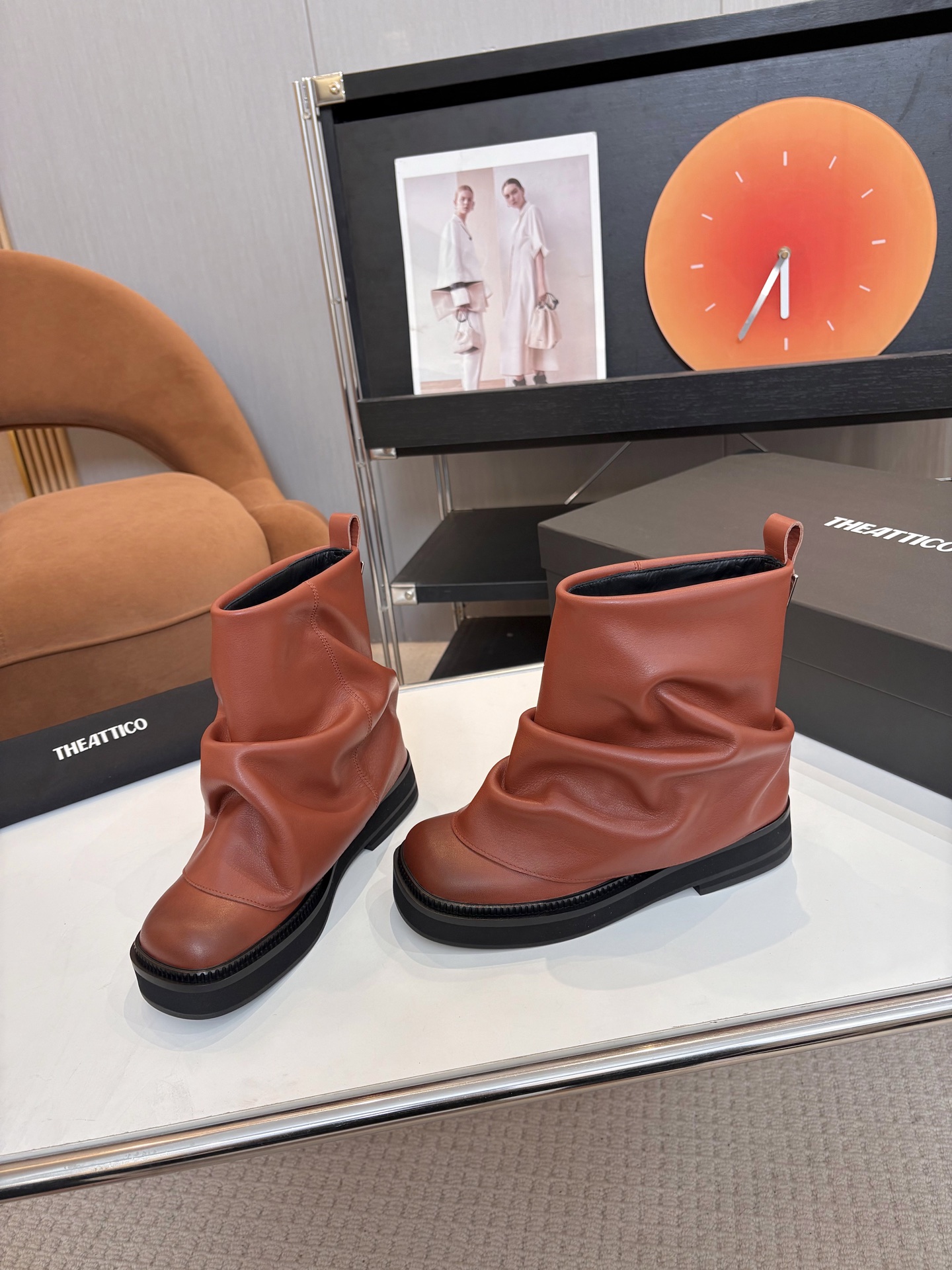 T Design 2025 Autumn/Winter Series Thick Bottom Pants and Boots