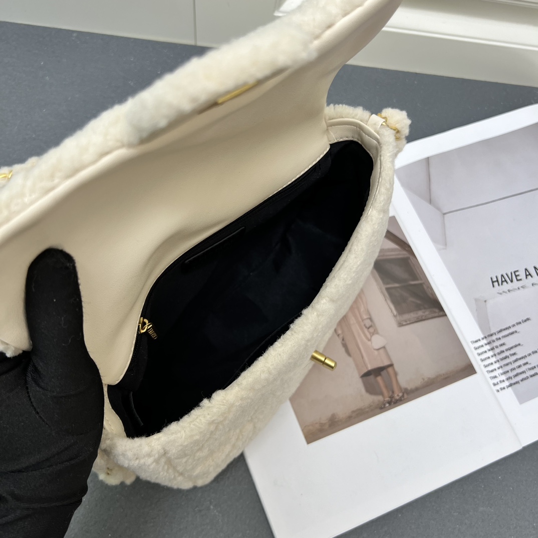 X  design women handbag