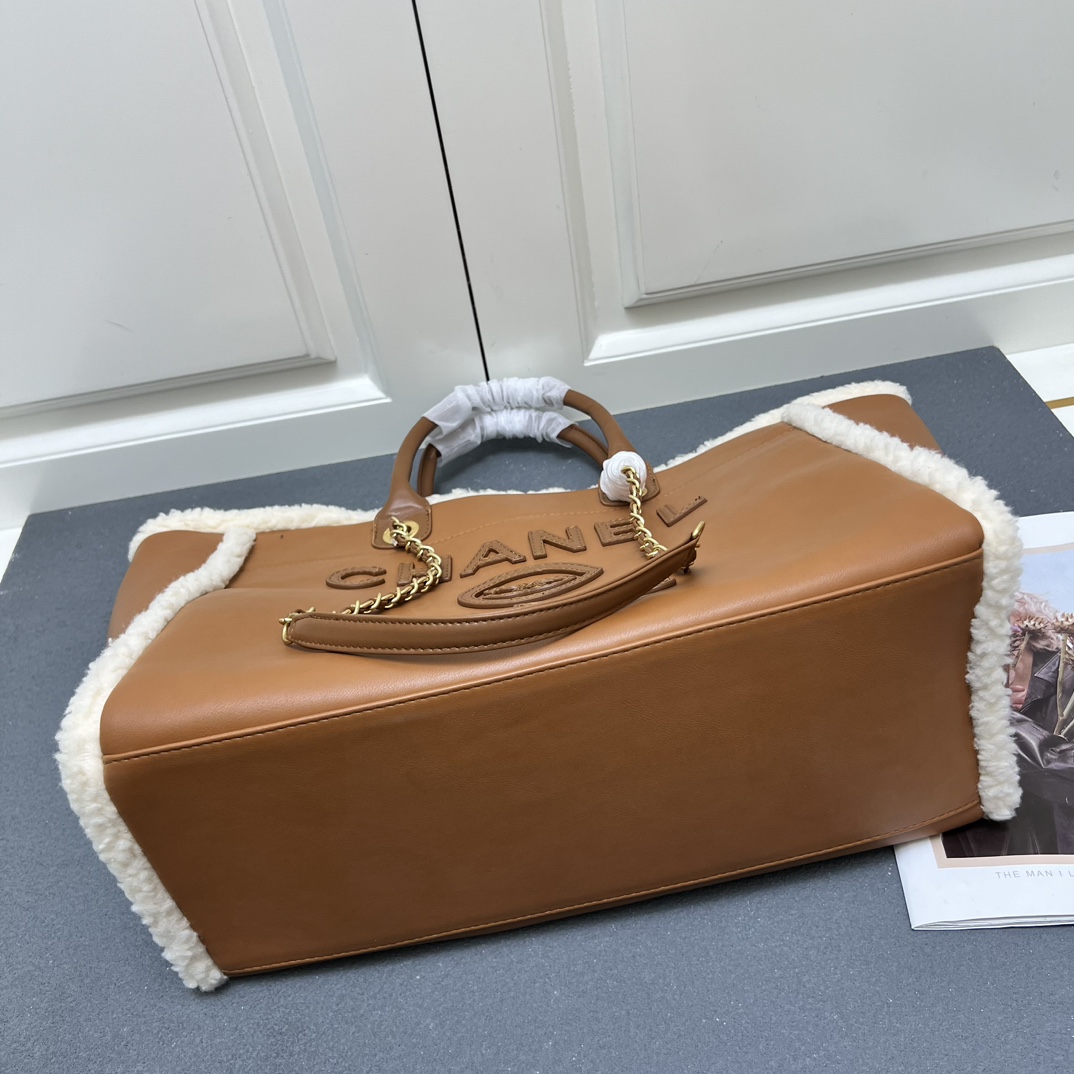 X design women handbag