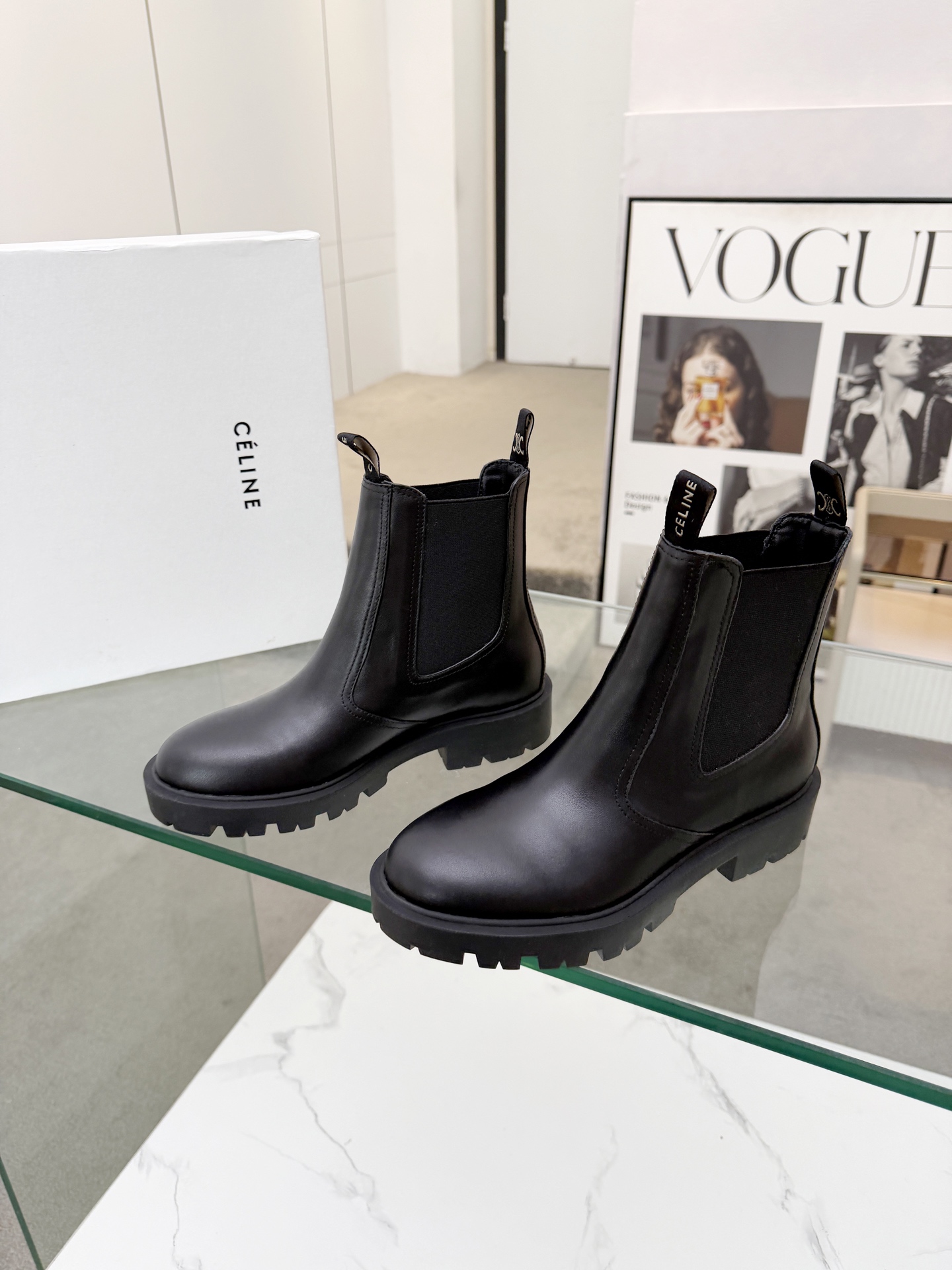 C Design 2025 Autumn/Winter New Chelsea Short Boots