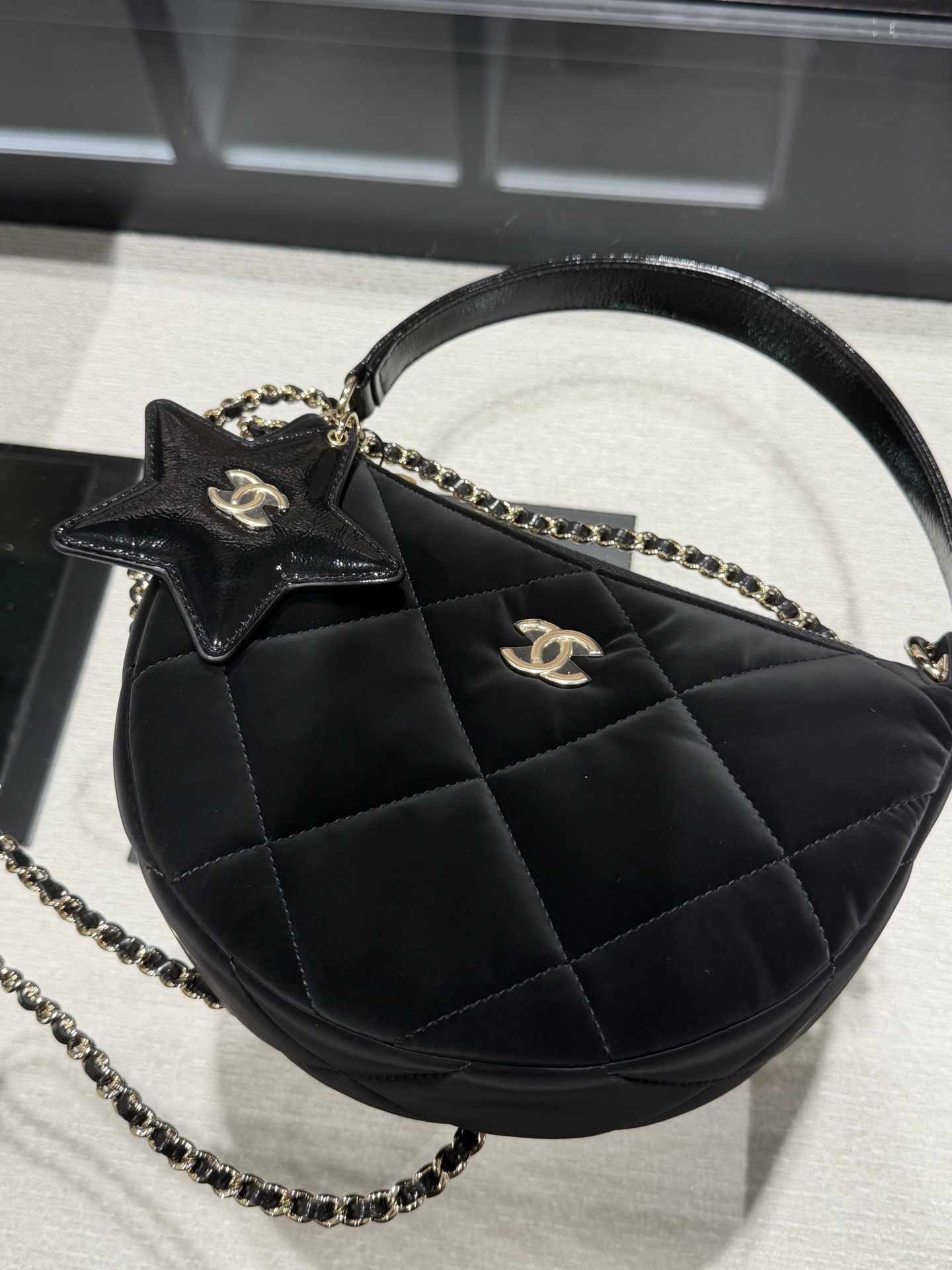 X design women handbag