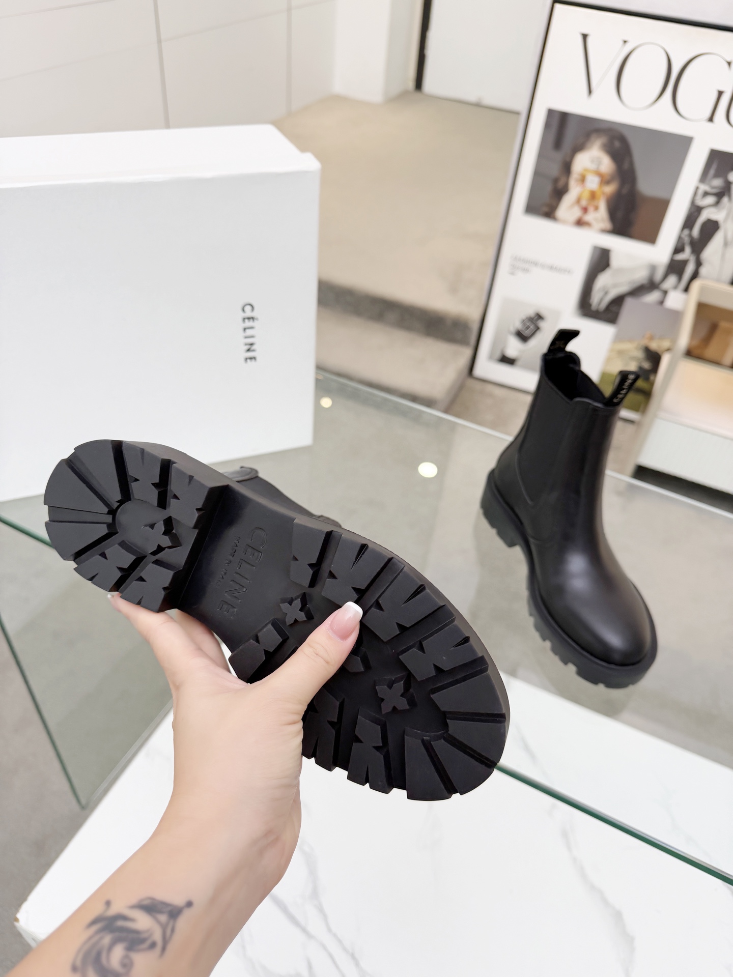 C Design 2025 Autumn/Winter New Chelsea Short Boots