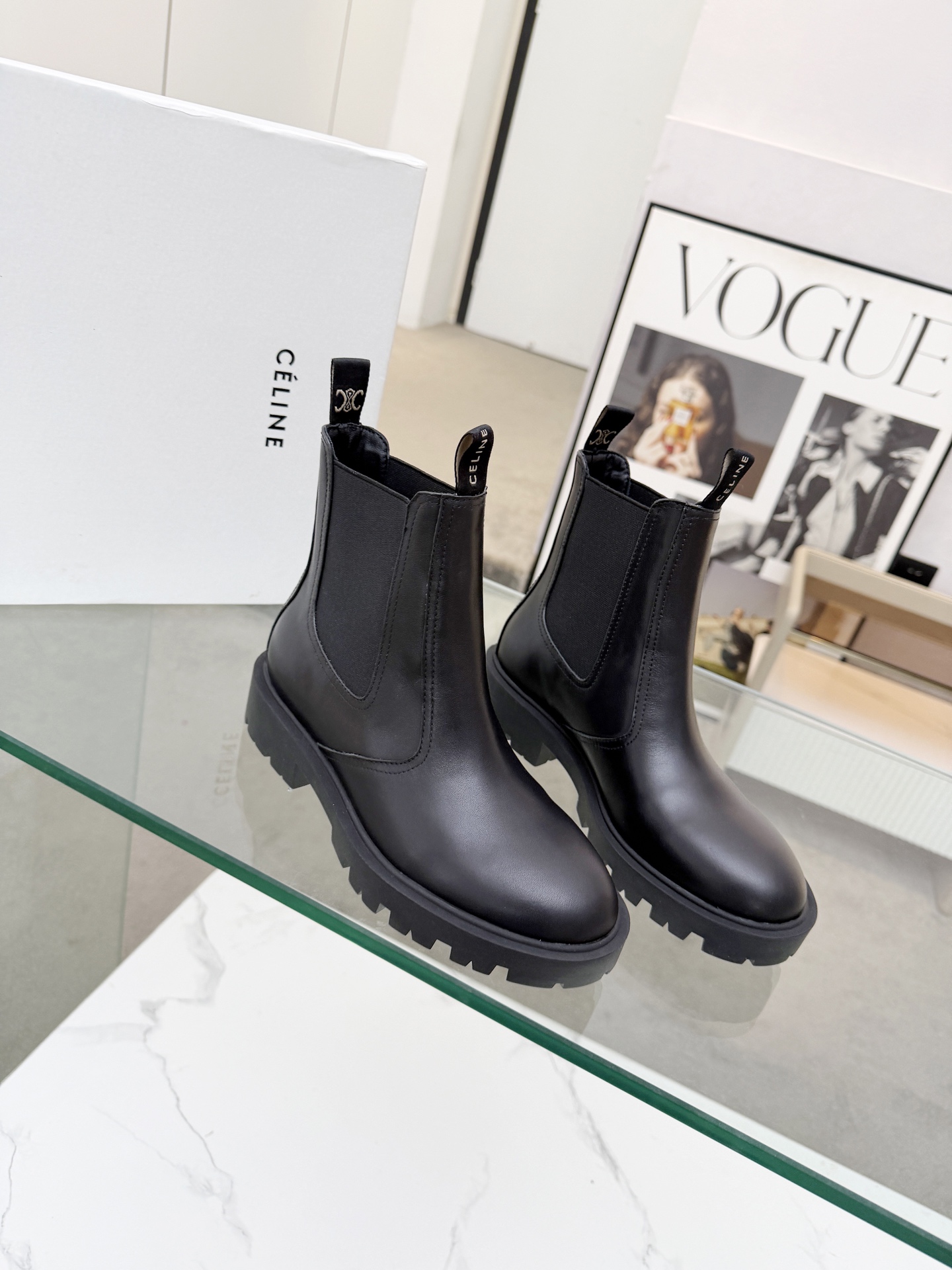 C Design 2025 Autumn/Winter New Chelsea Short Boots