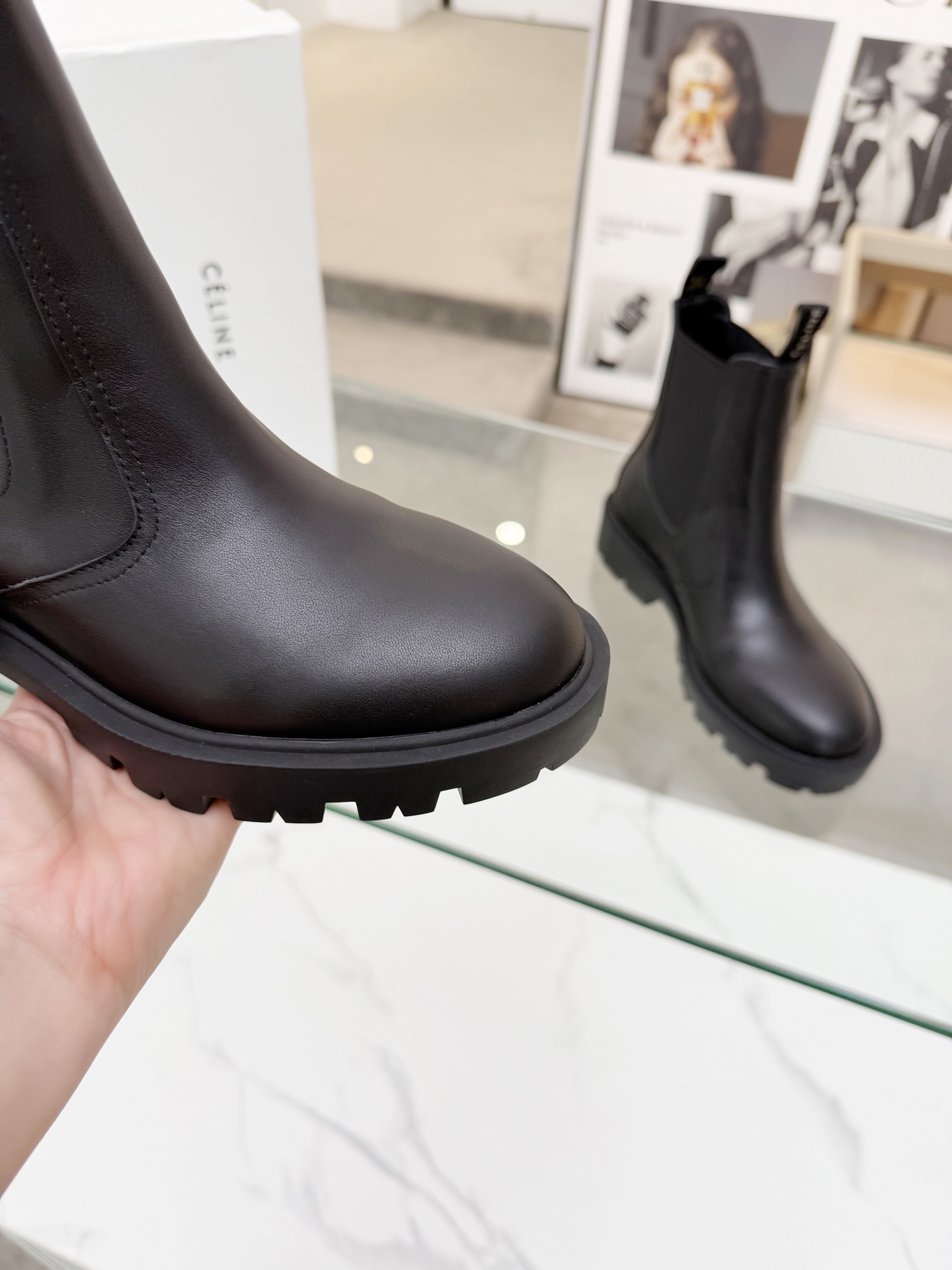 C Design 2025 Autumn/Winter New Chelsea Short Boots