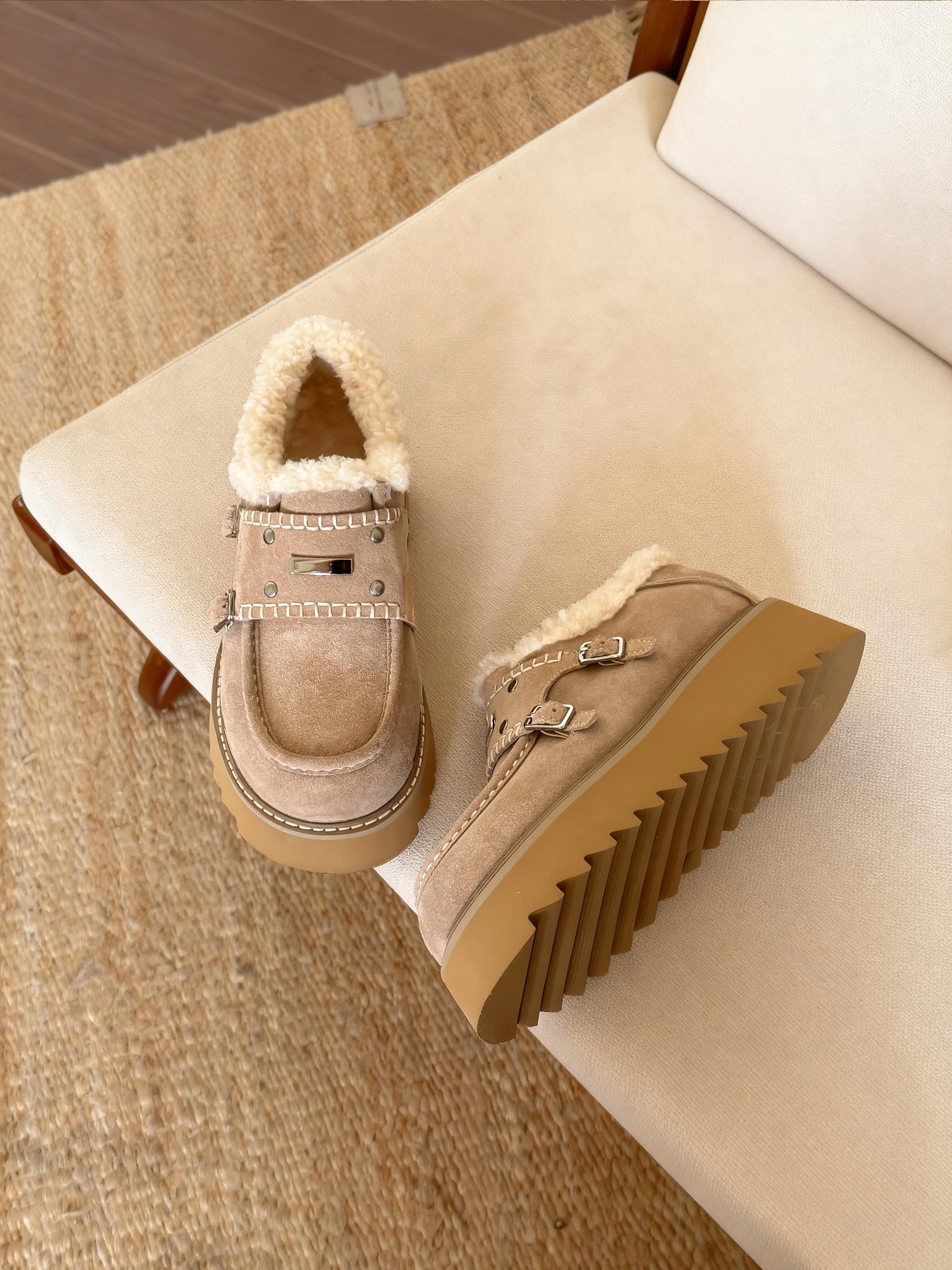 Ugg's new sponge cake thick soled casual retro snow boots