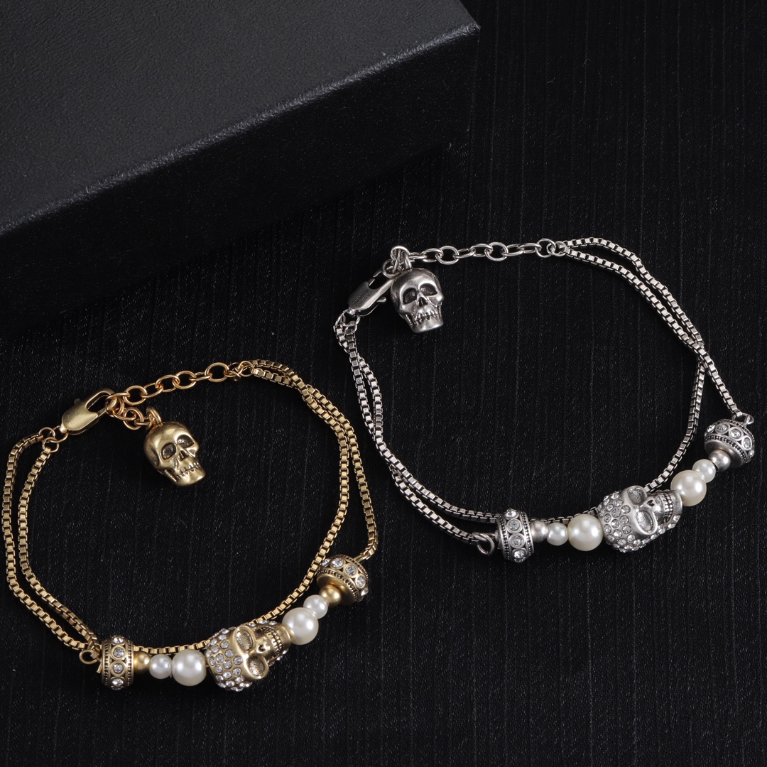 A with pearl bracelet