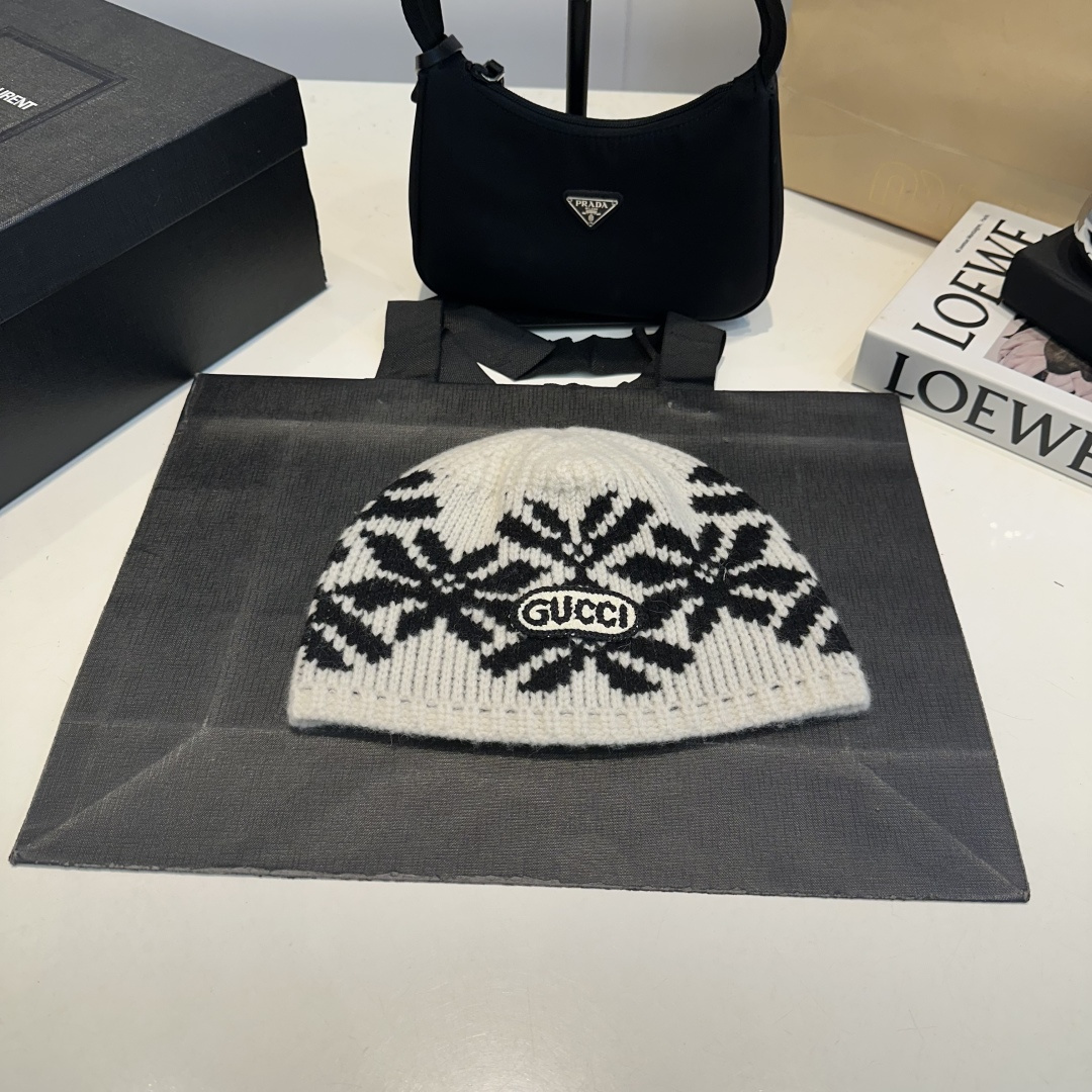 G wither warm knit hat