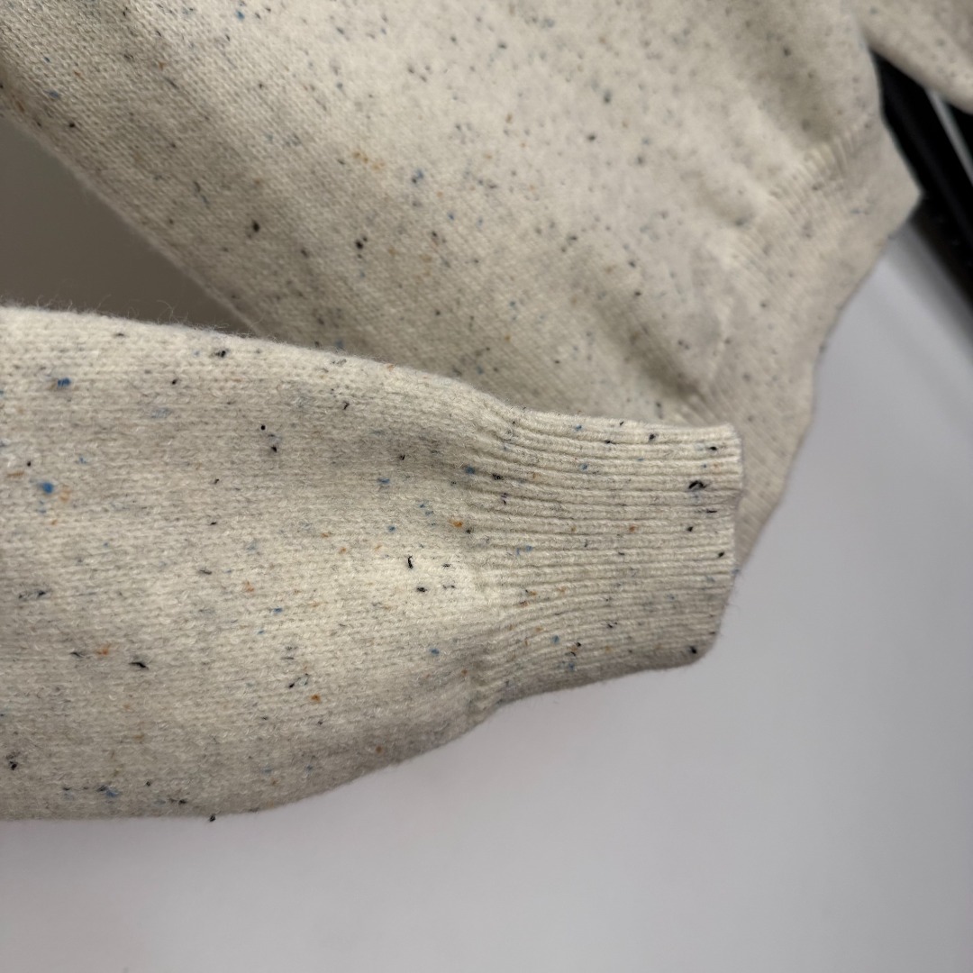 C Embroidered Camellia Logo Letter Crewneck Long Sleeve Knit Sweater