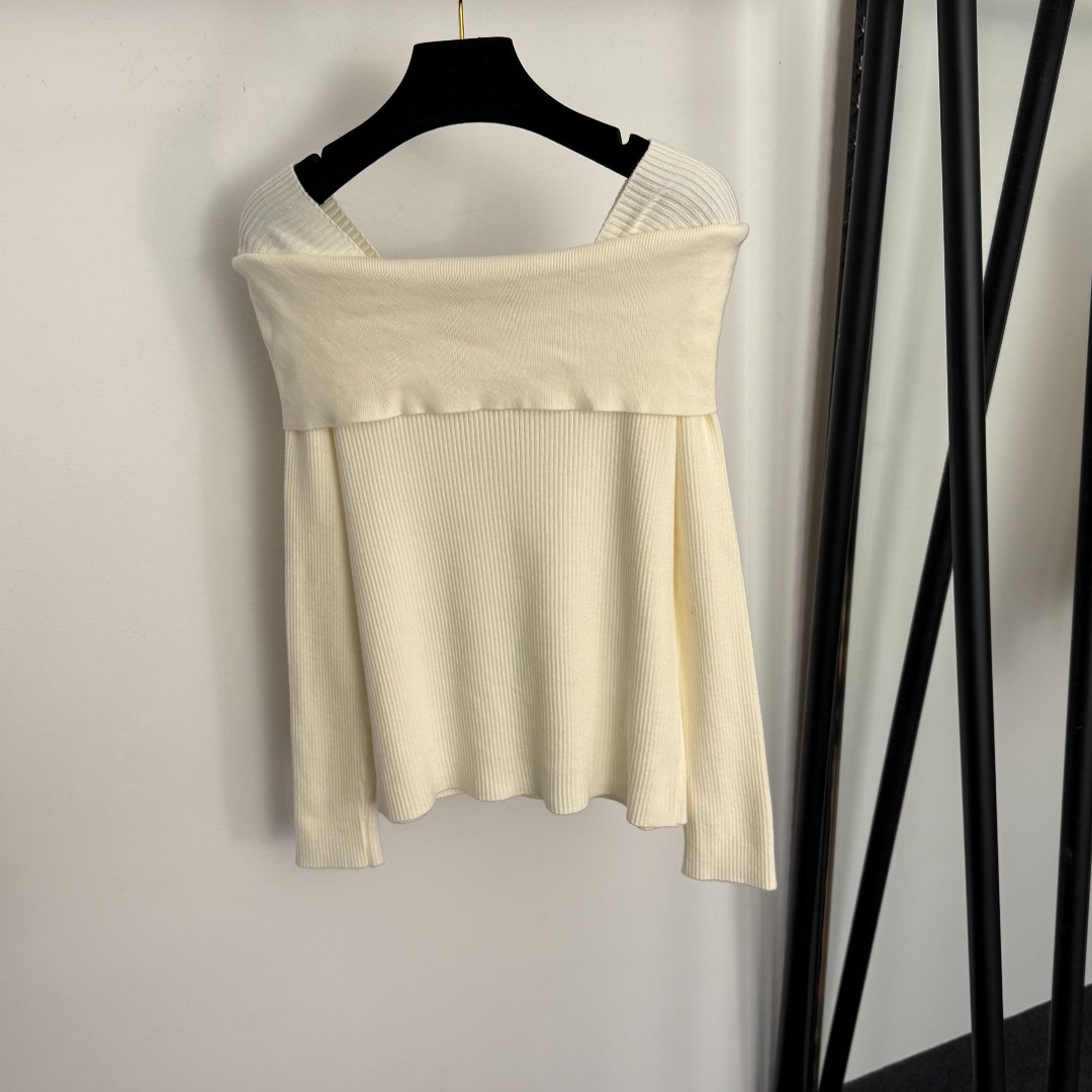 S One collar long sleeved knitted sweater top