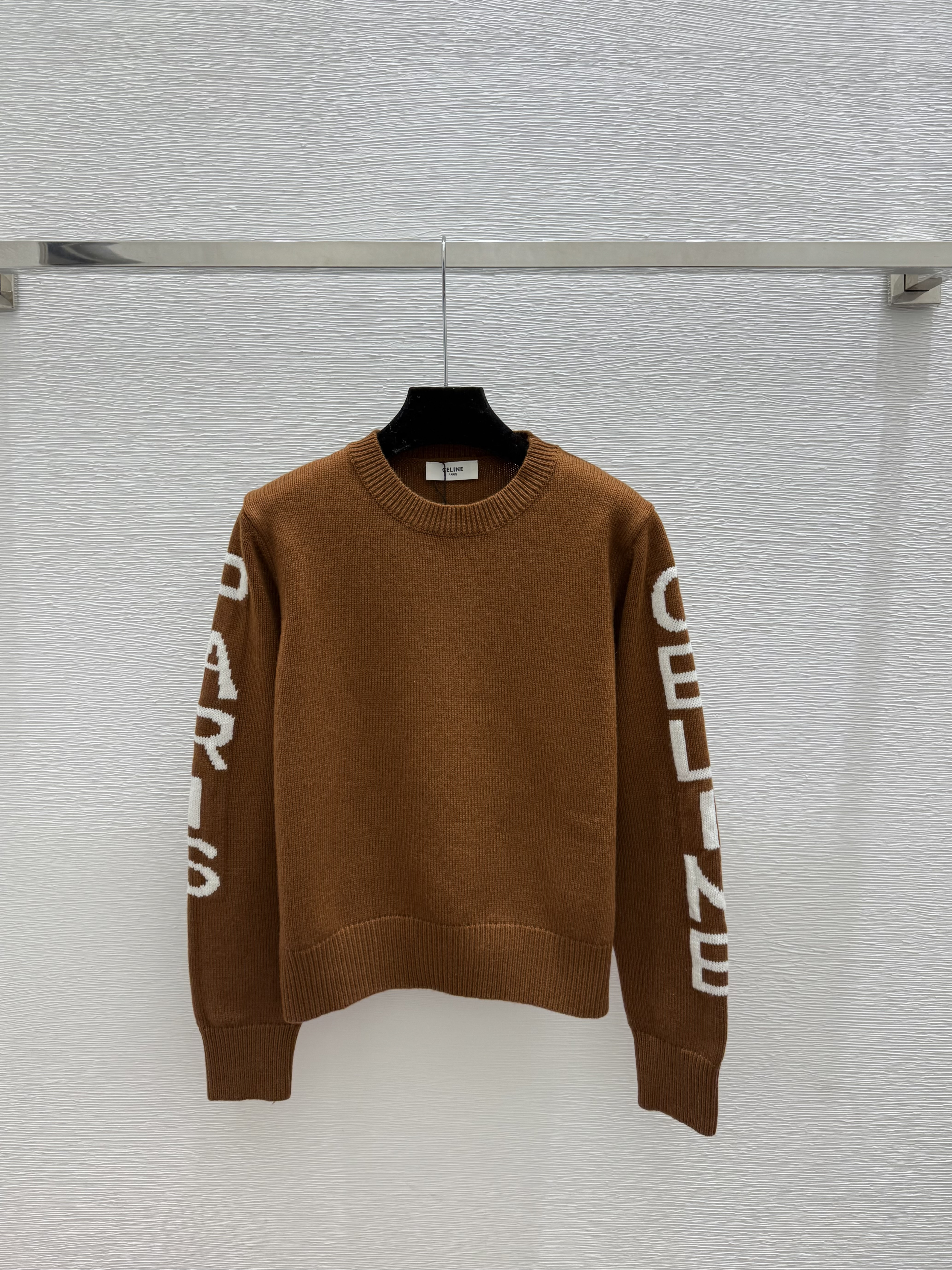 CE fashion high-end women's round neck long sleeved wool sweater