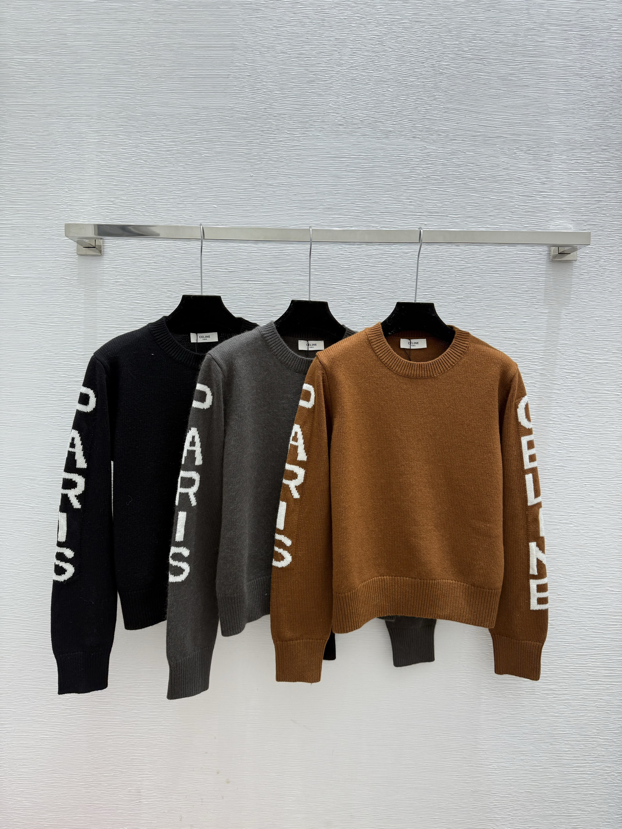 CE fashion high-end women's round neck long sleeved wool sweater