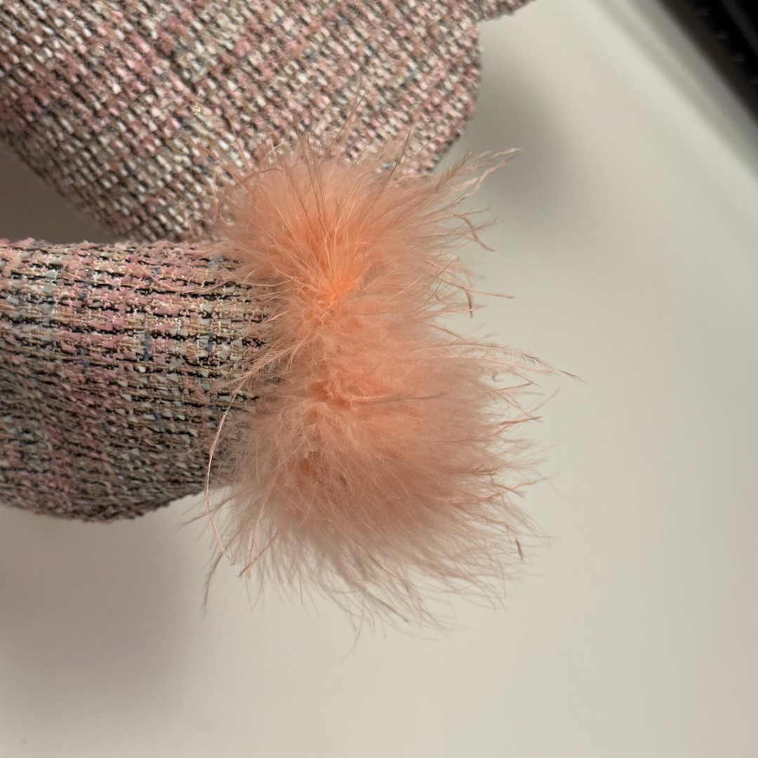 C 2 SET Round neck long sleeved tweed jacket+high waisted hip hugging skirt