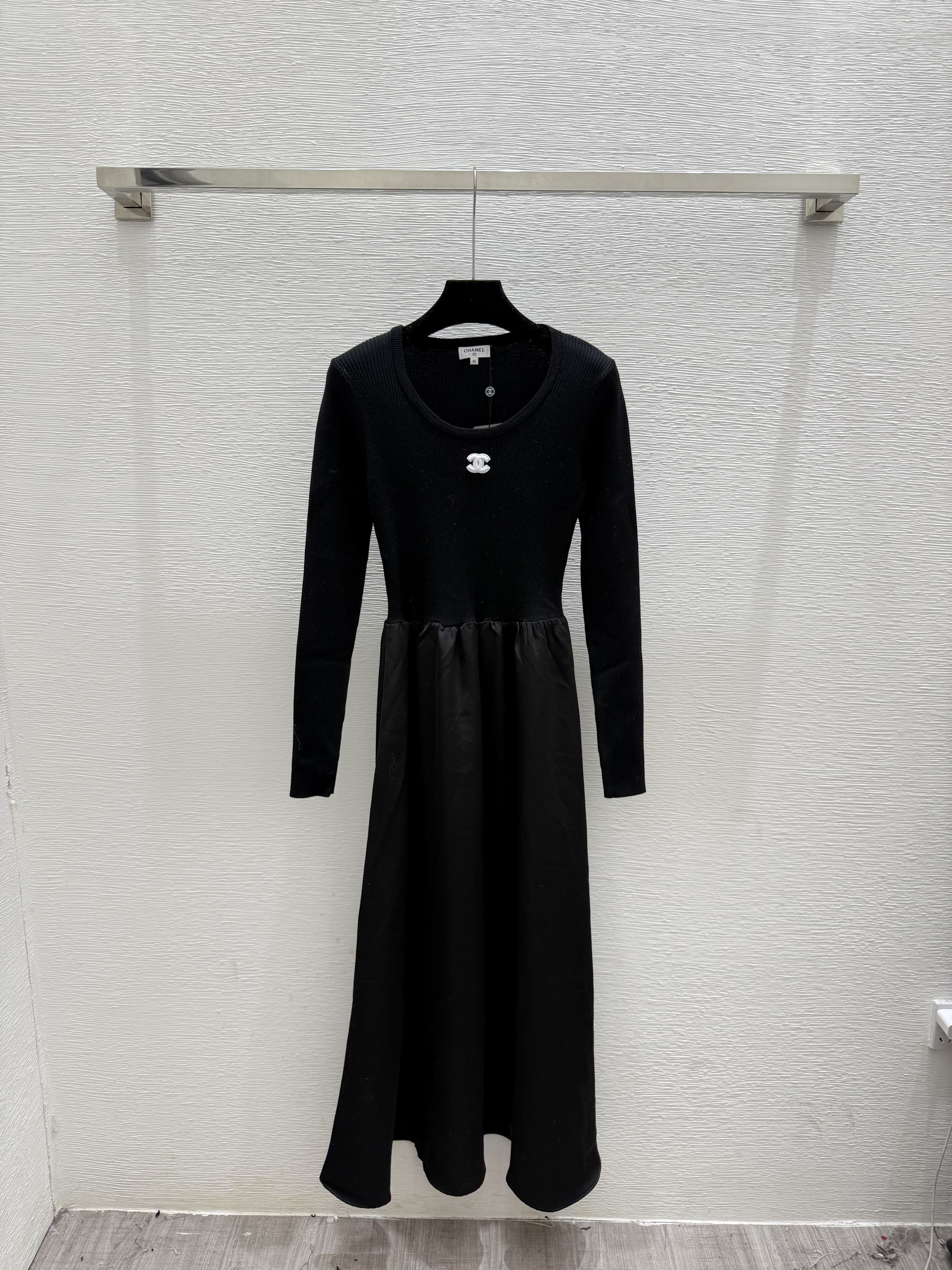 C Fashion High end Long sleeved Dress