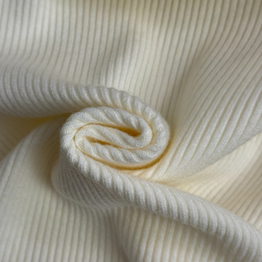 S One collar long sleeved knitted sweater top