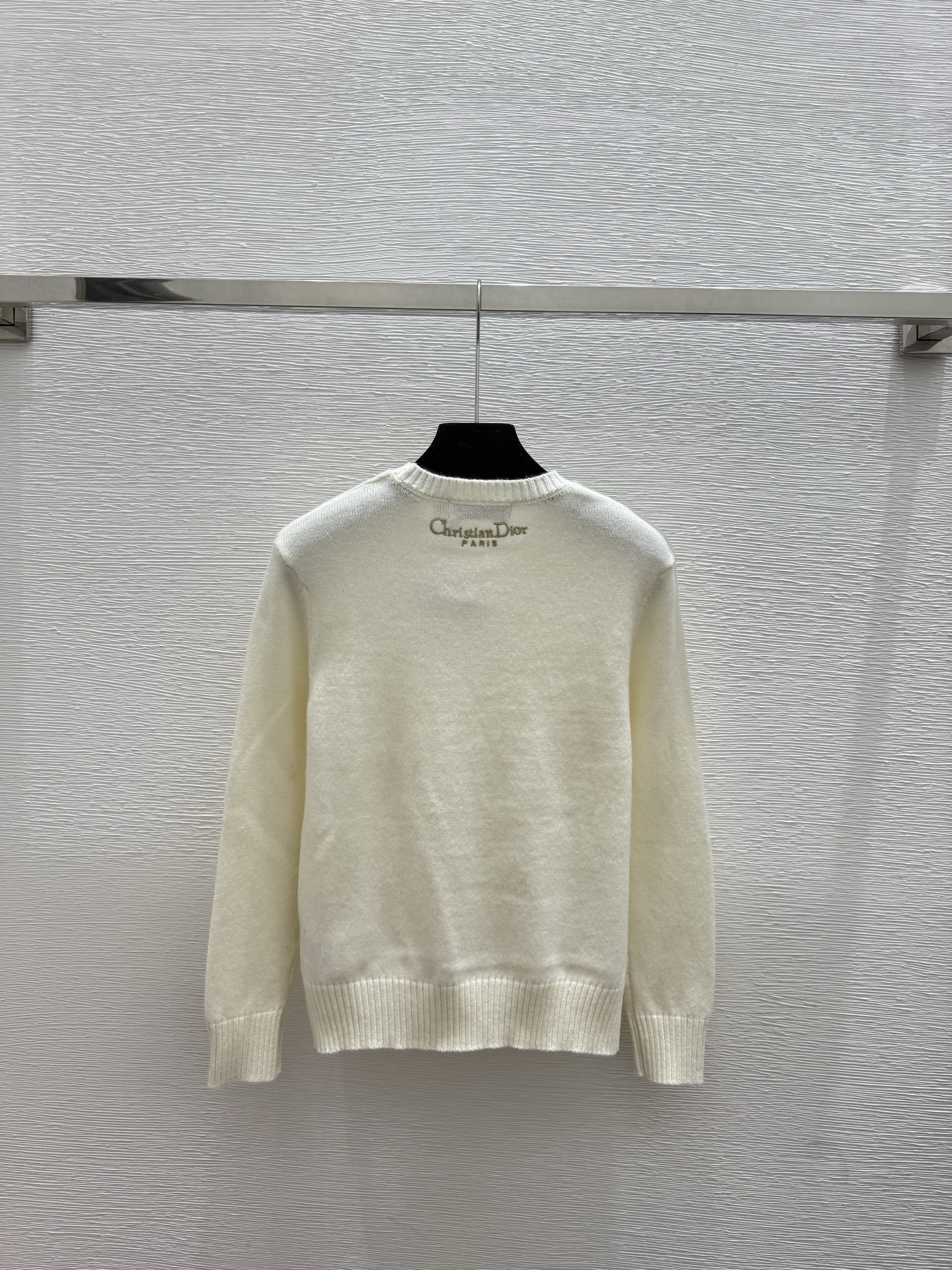 D Fashion high-end women's five pointed star embroidered round neck long sleeved wool sweater