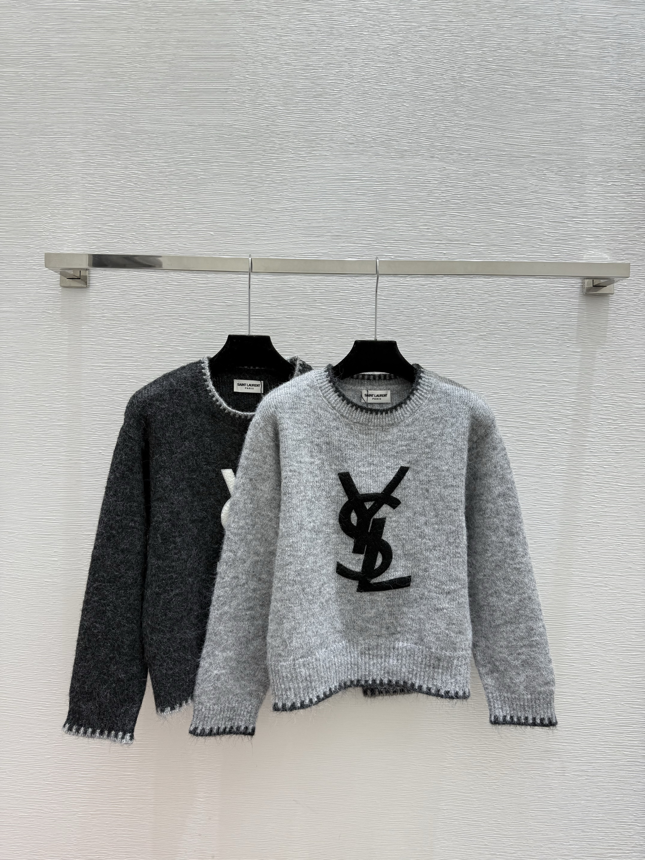 Y fashion high-end women's contrasting color round neck long sleeved wool sweater