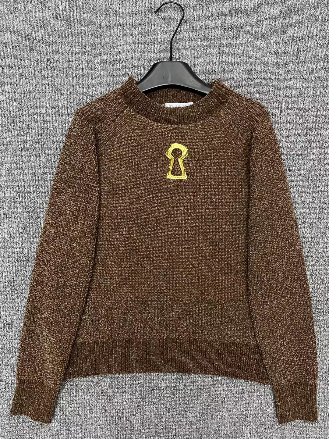 S Fashion Women's Round Neck Long Sleeve Top