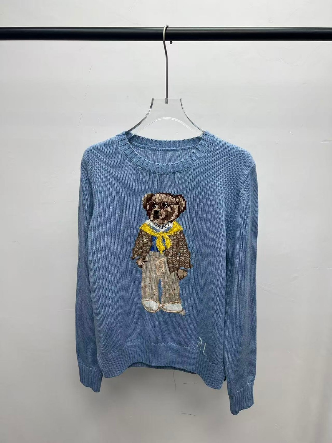 R Fashion Leisure Bear Series Hot Products