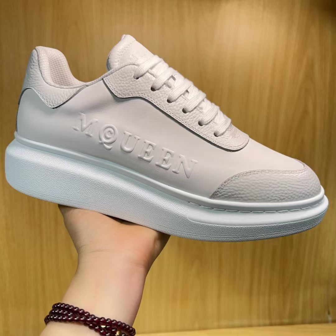 A Casual sports white sneakers