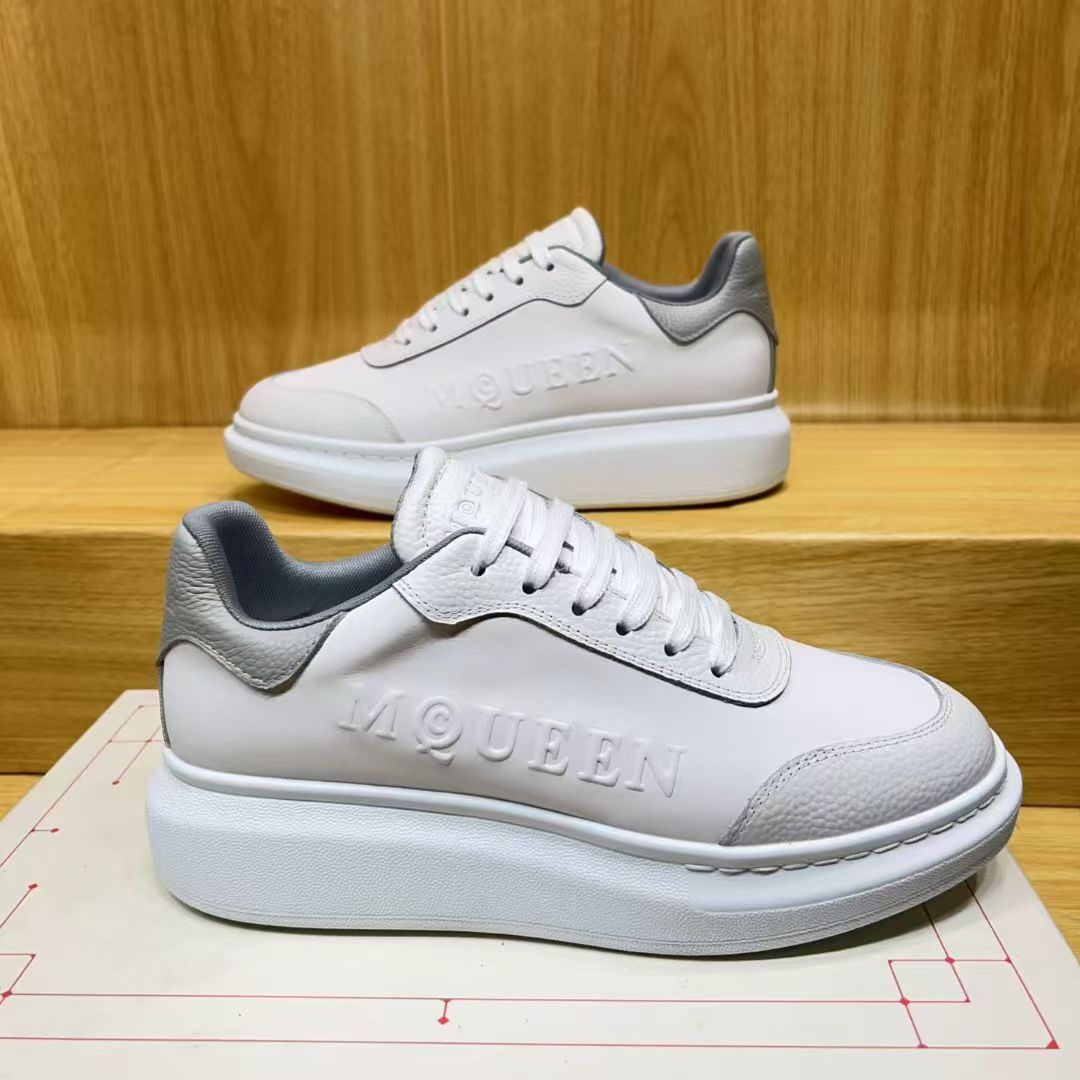A Casual sports white sneakers