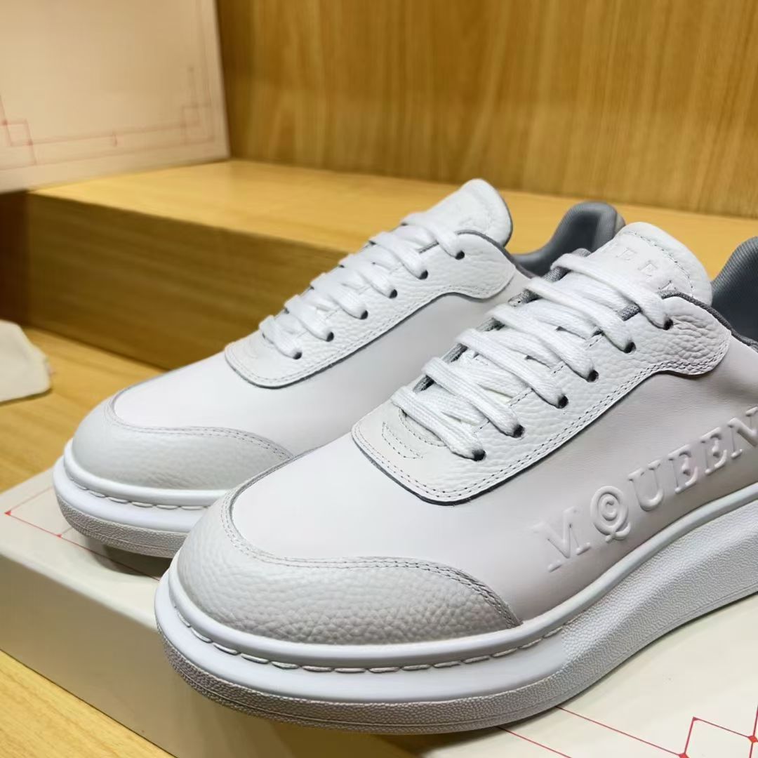 A Casual sports white sneakers