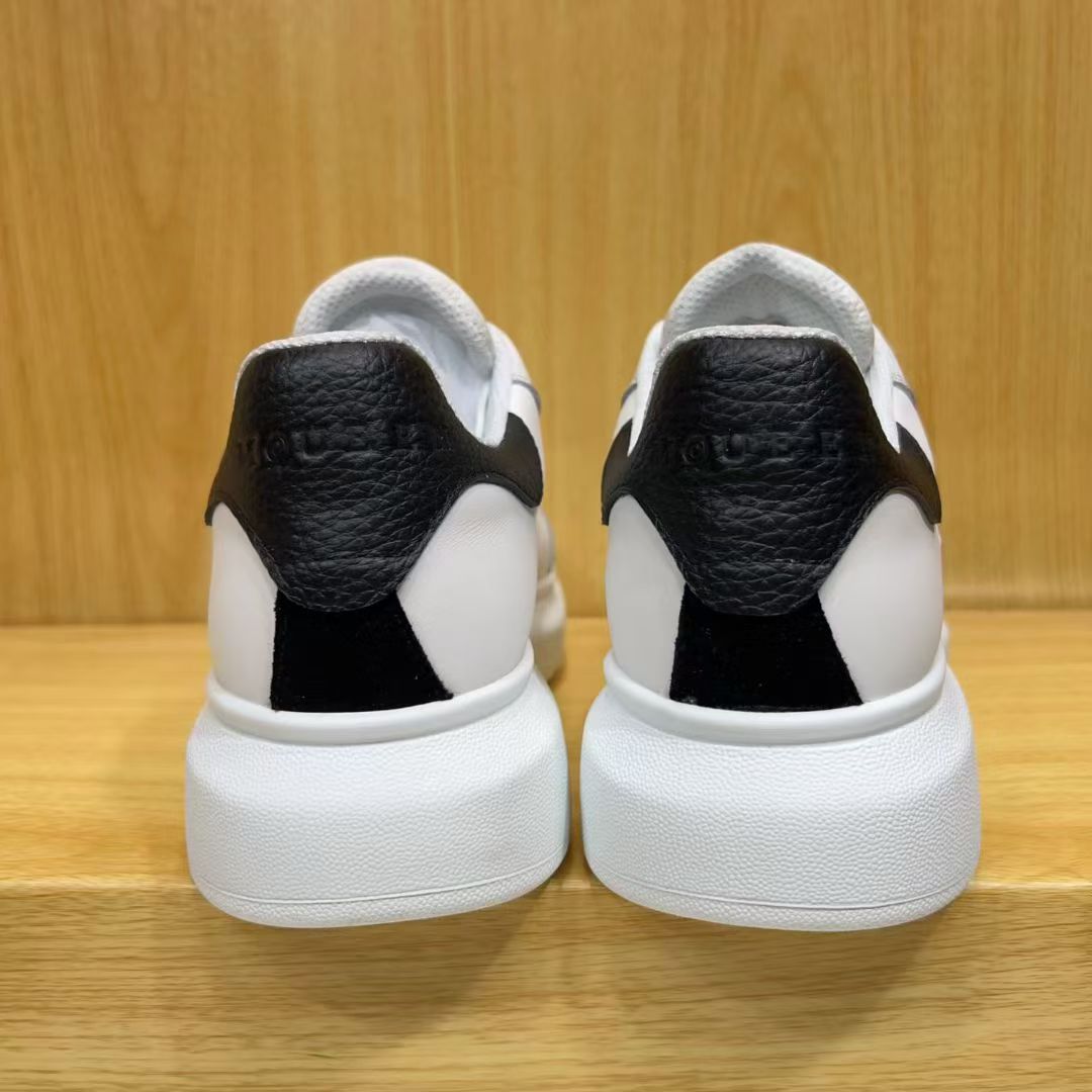 A Casual sports white sneakers