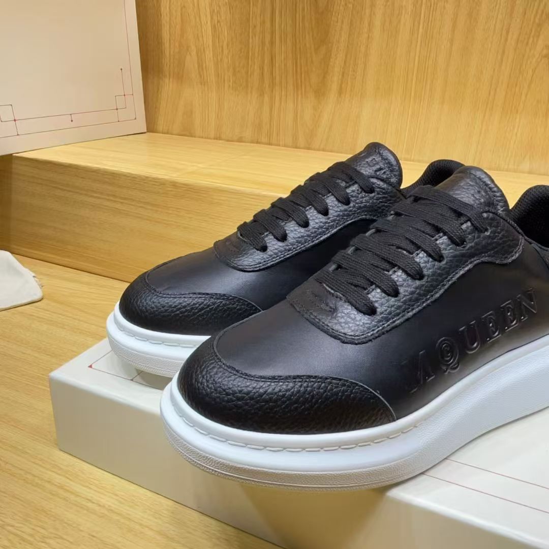 A Casual sports white sneakers