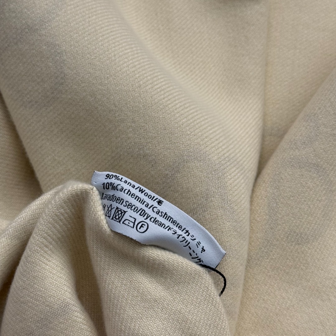 L Logo tassel wool knitted cardigan shawl