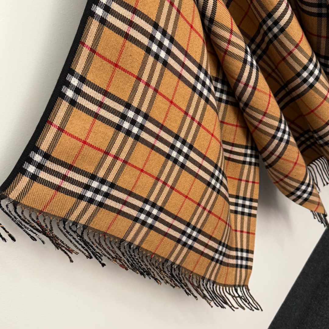 B Classic plaid double-sided tassel woven wool knitted cardigan shawl