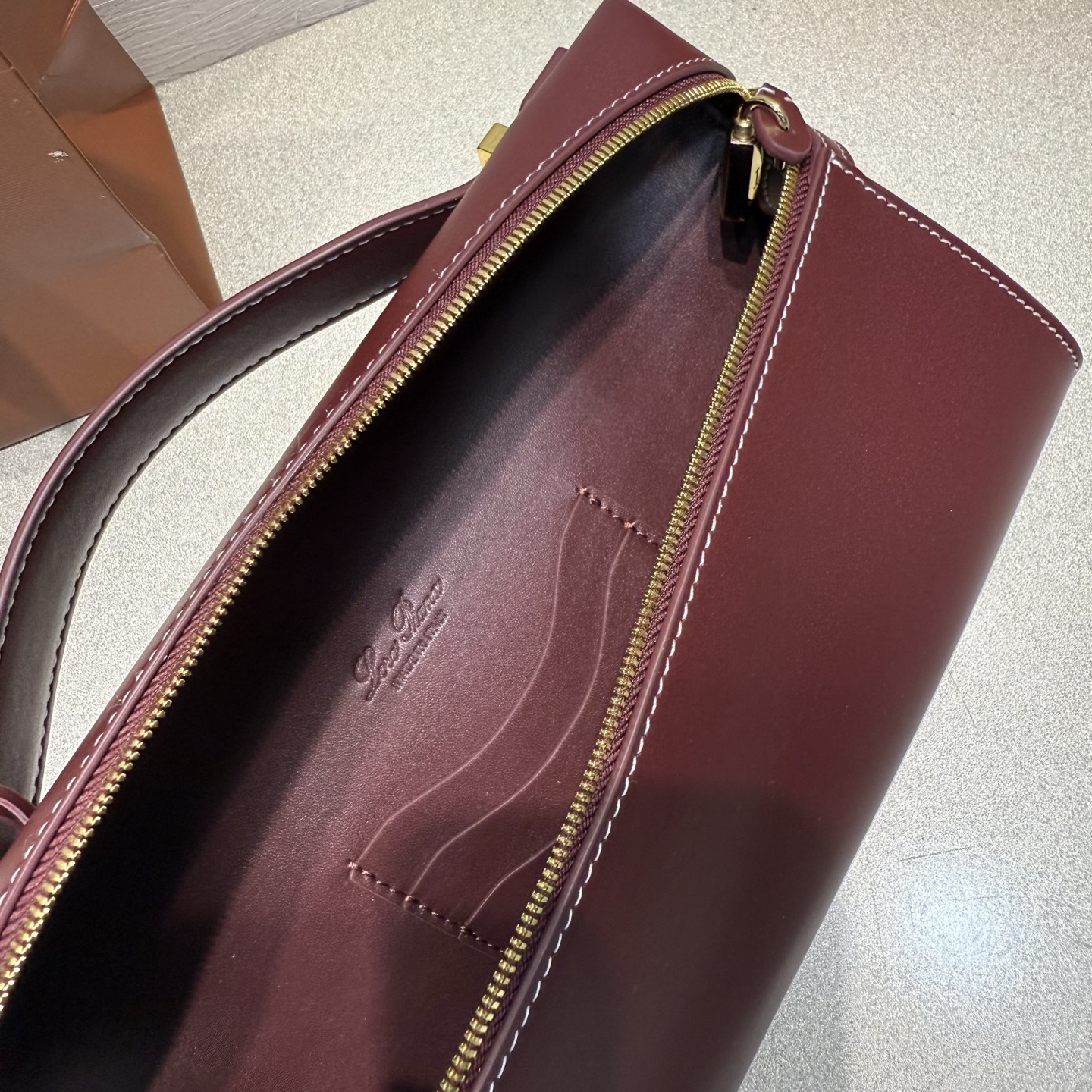 Loro P design Classic handbag