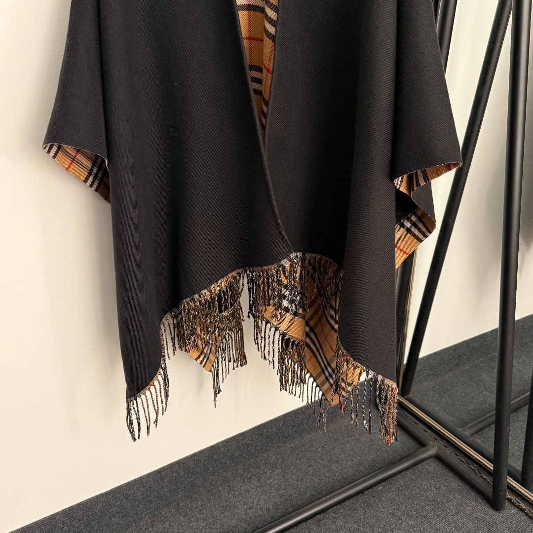 B Classic plaid double-sided tassel woven wool knitted cardigan shawl