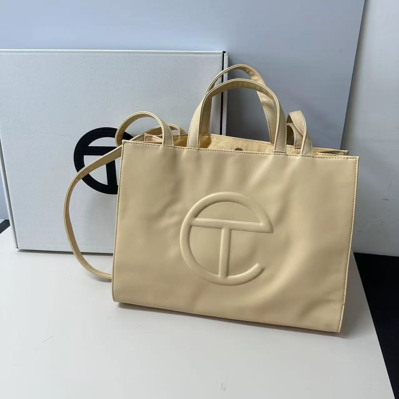 TelFar Classic Handbag