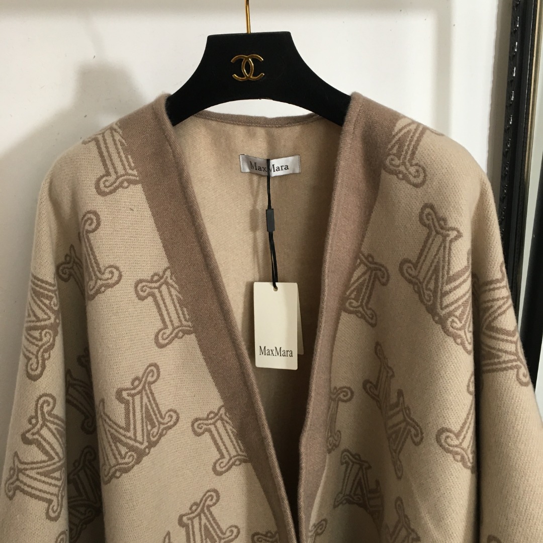 M Knit cardigan shawl