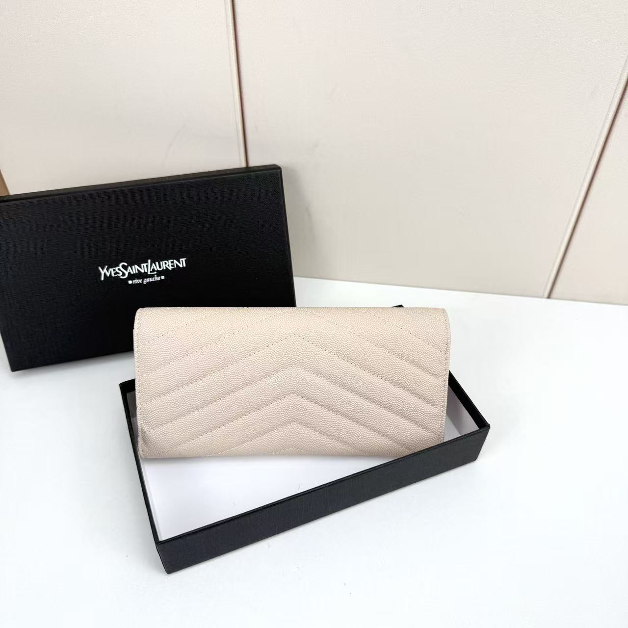 Y design women handbag